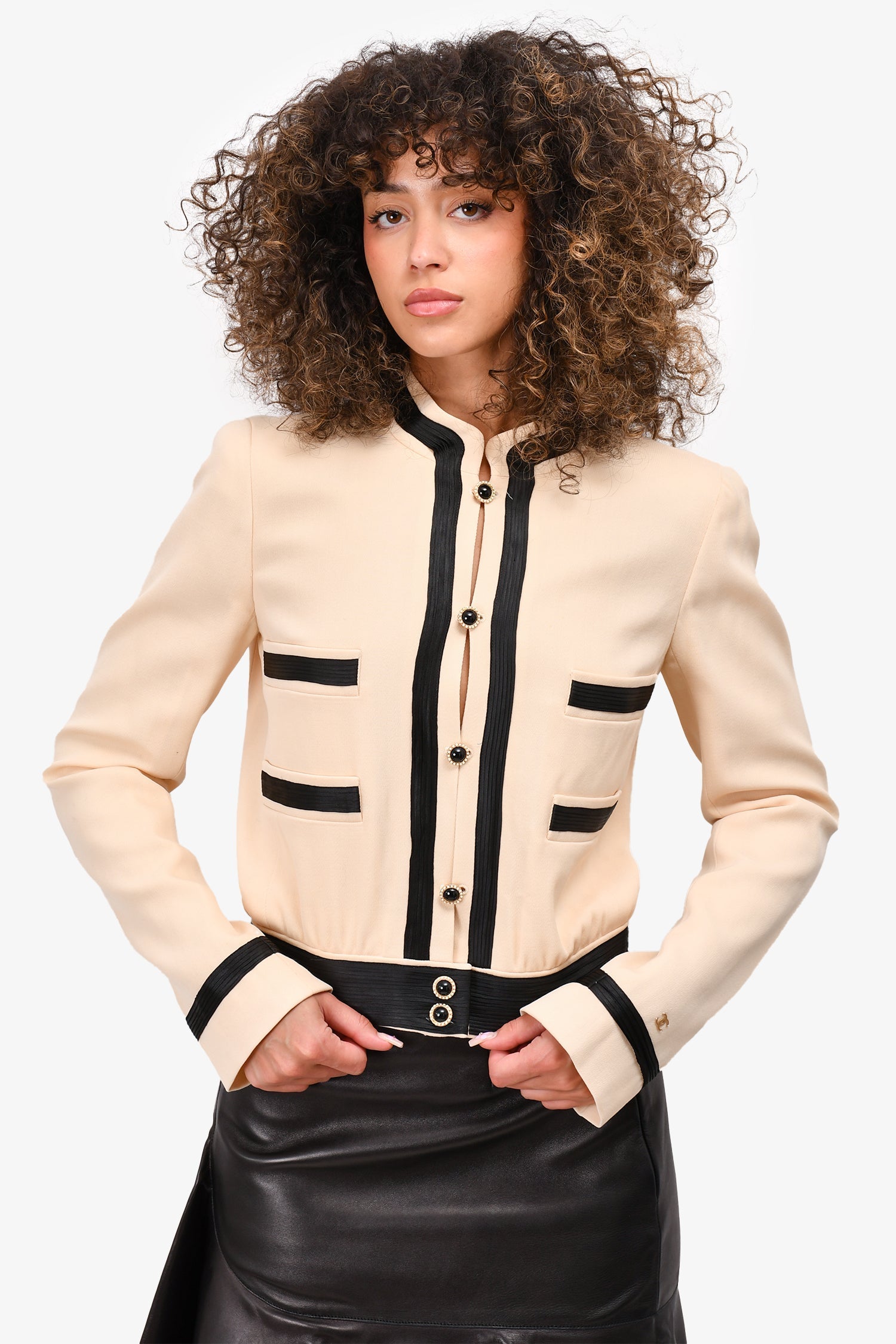 Chanel™ 2002 Beige/Black Wool Buttoned Jacket Size 38