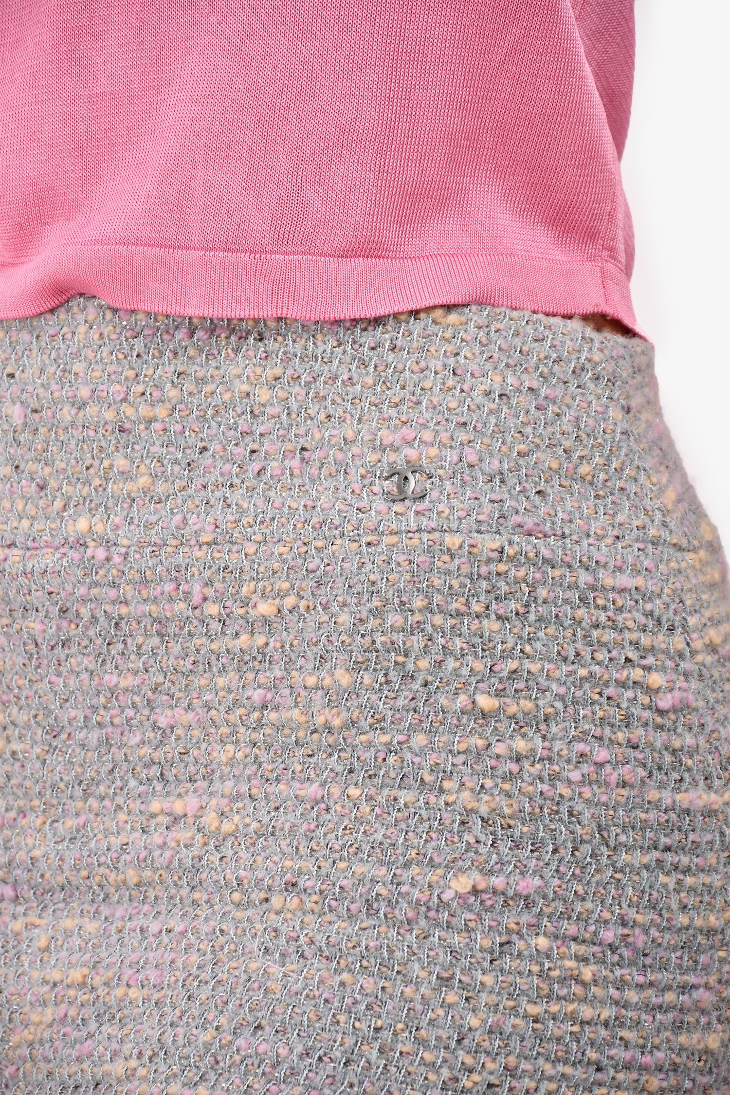 Chanel™ 2004 Grey/Purple Tweed CC Pencil Skirt Size 38 (As Is)