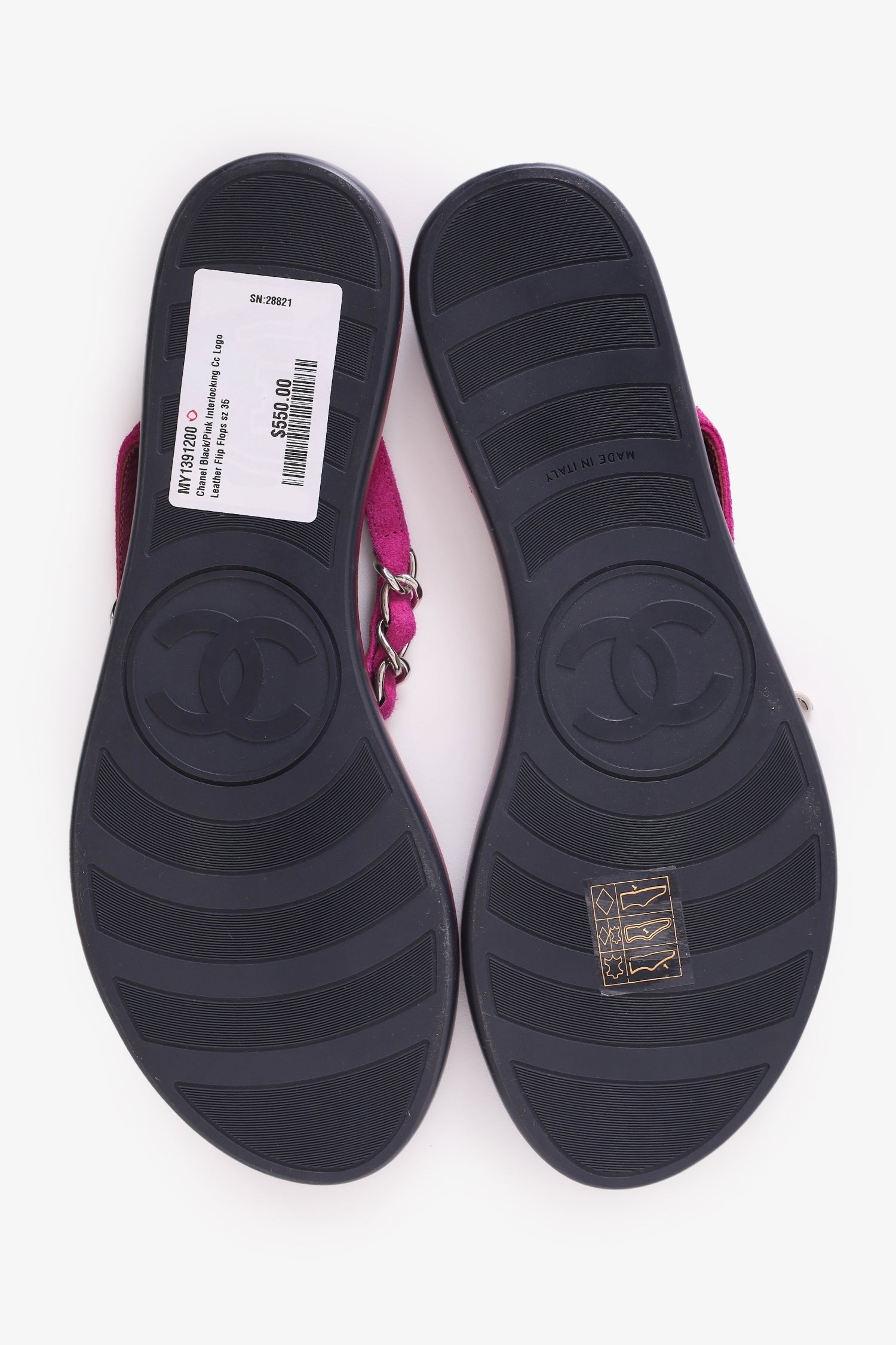 Chanel™ Black/Magenta Interlocking Cc Logo Leather Flip Flops Size 35