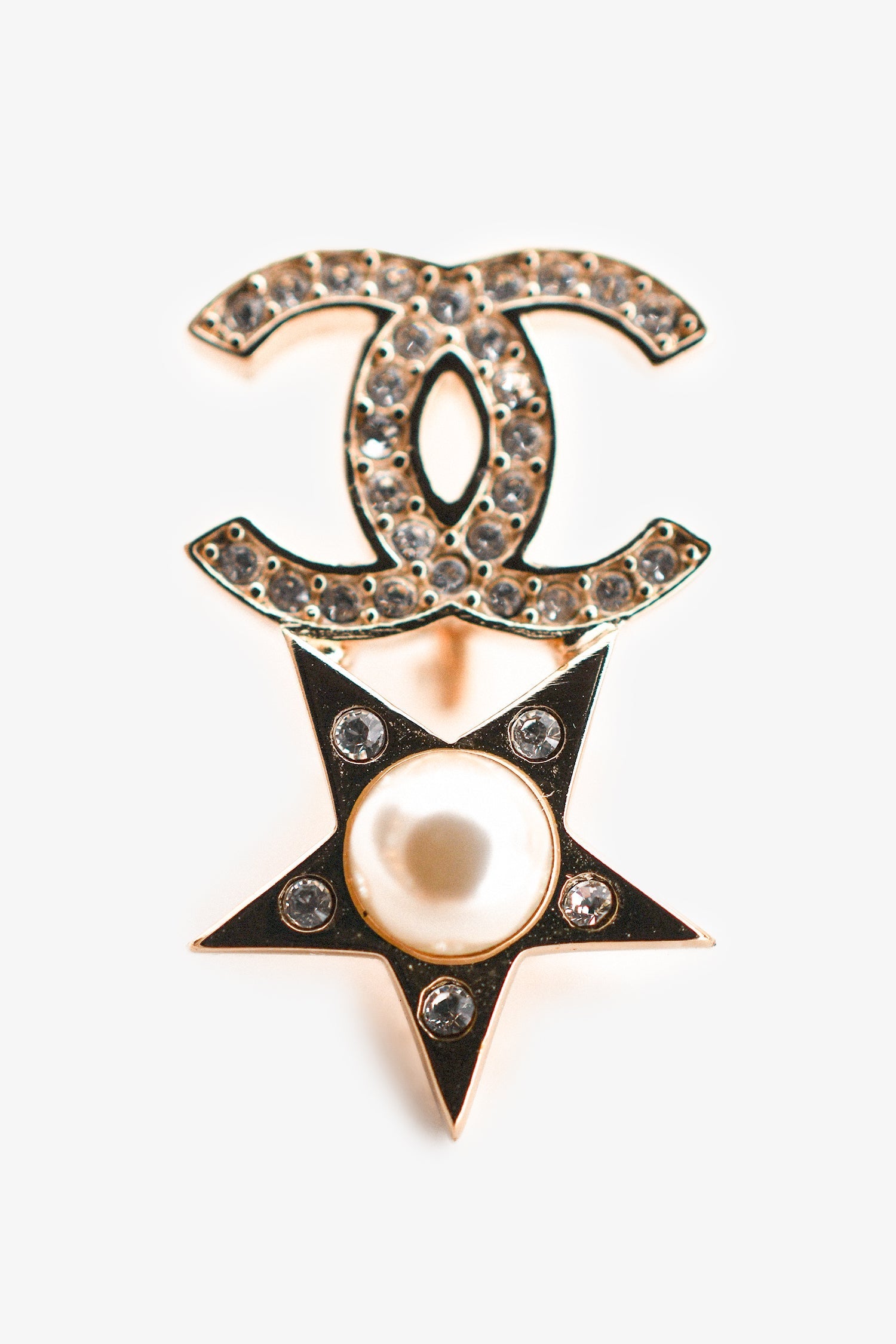 Chanel™ 2019 Gold Toned Pearl Star/Heart CC Drop Clip On Earrings