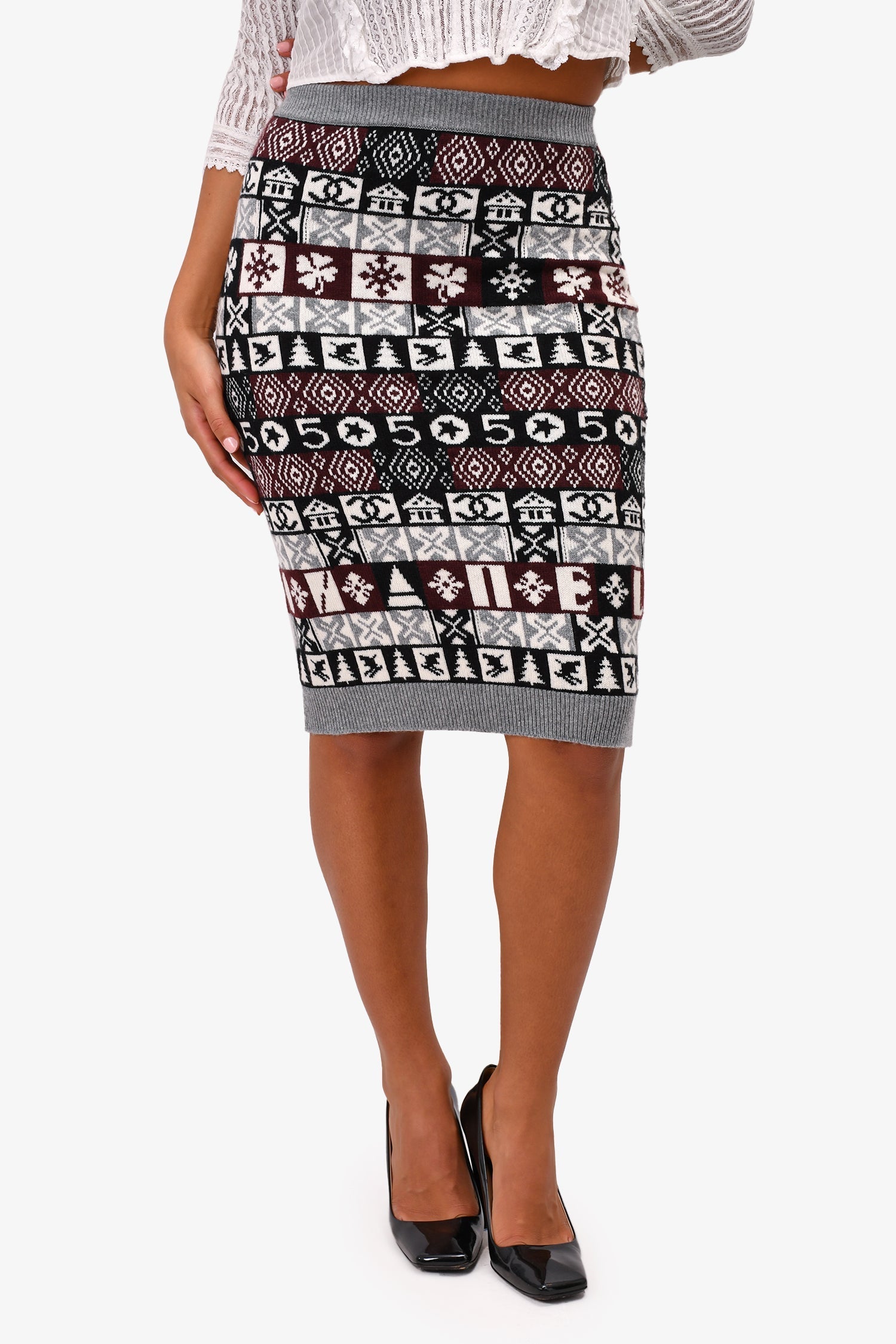 Chanel™ Grey/Black Cashmere Midi Skirt Size 34