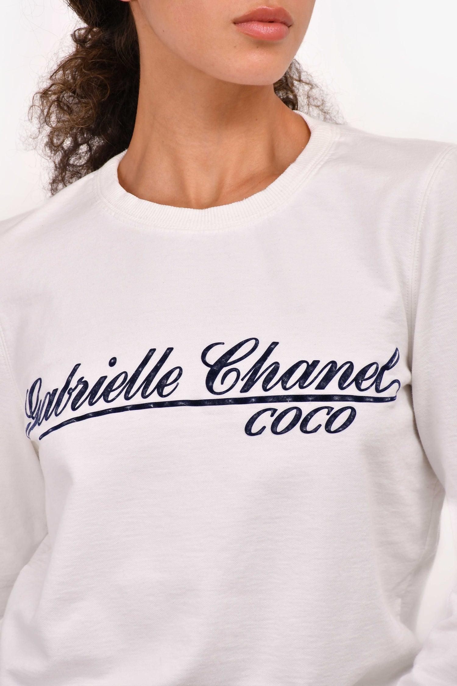 Chanel™ 2017 White 'Gabrielle Chanel' Sweatshirt Size 38