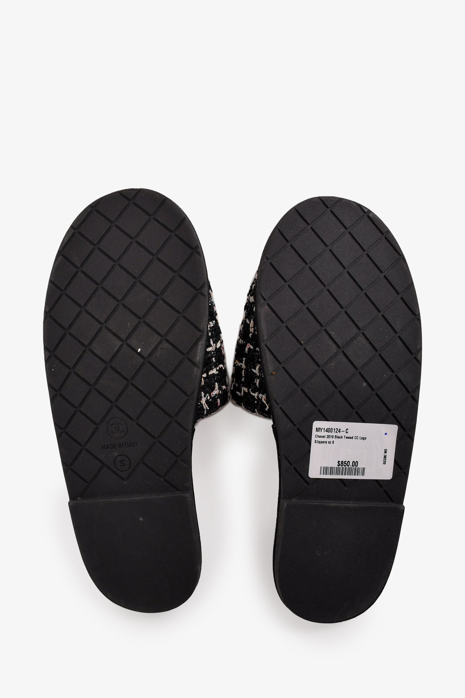 Chanel™ 2019 Black Tweed CC Logo Slippers Size S
