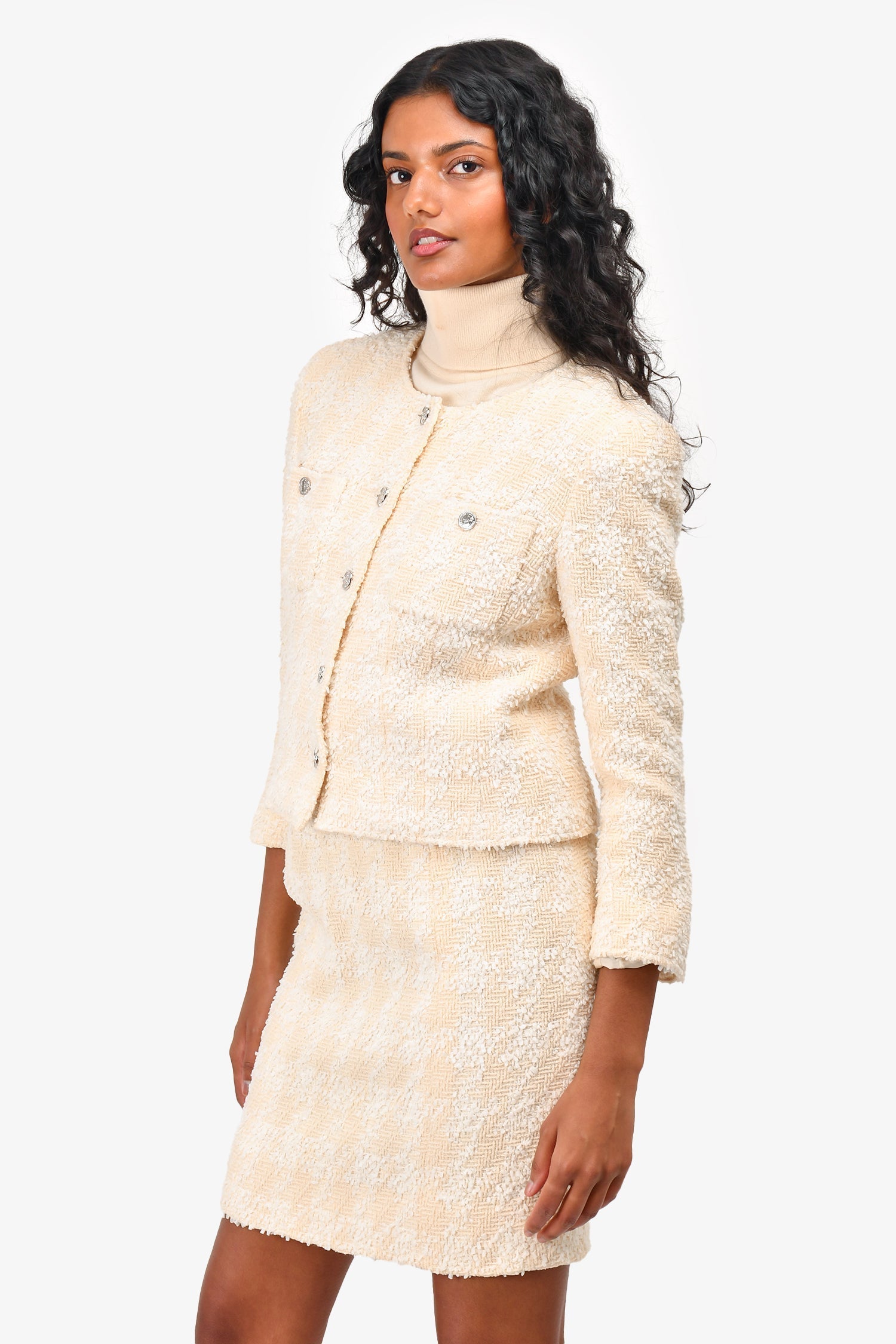Chanel™ Vintage Cream Tweed Cropped Blazer + Skirt Set Est. Size 36