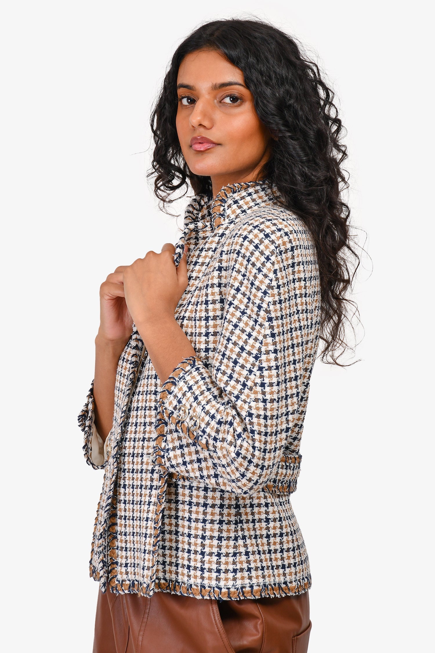 Chanel™ 08P Beige/White/Black Plaid Jacket Size 38