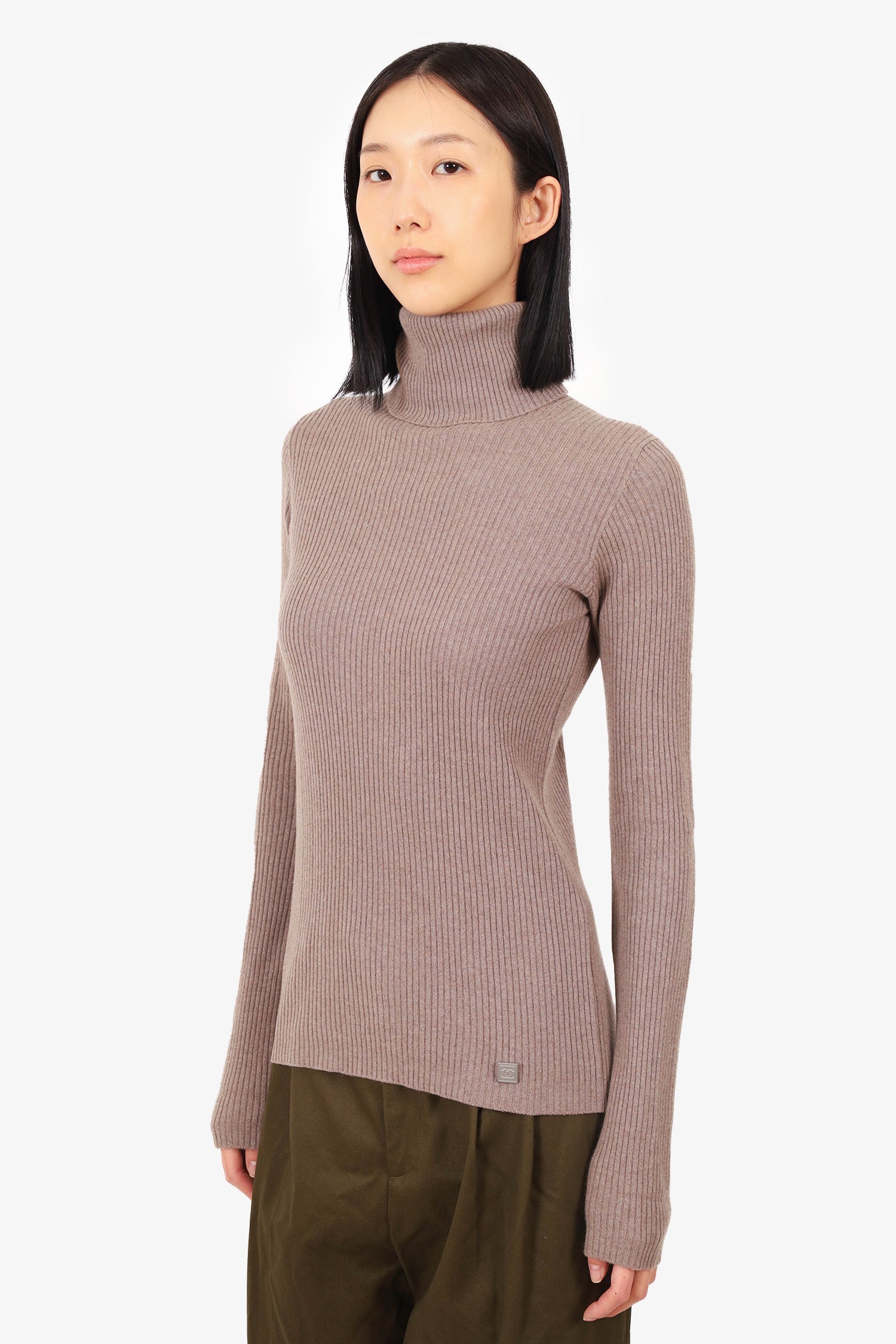 Chanel™ 03A Brown Ribbed Turtle Neck Sweater Size 42