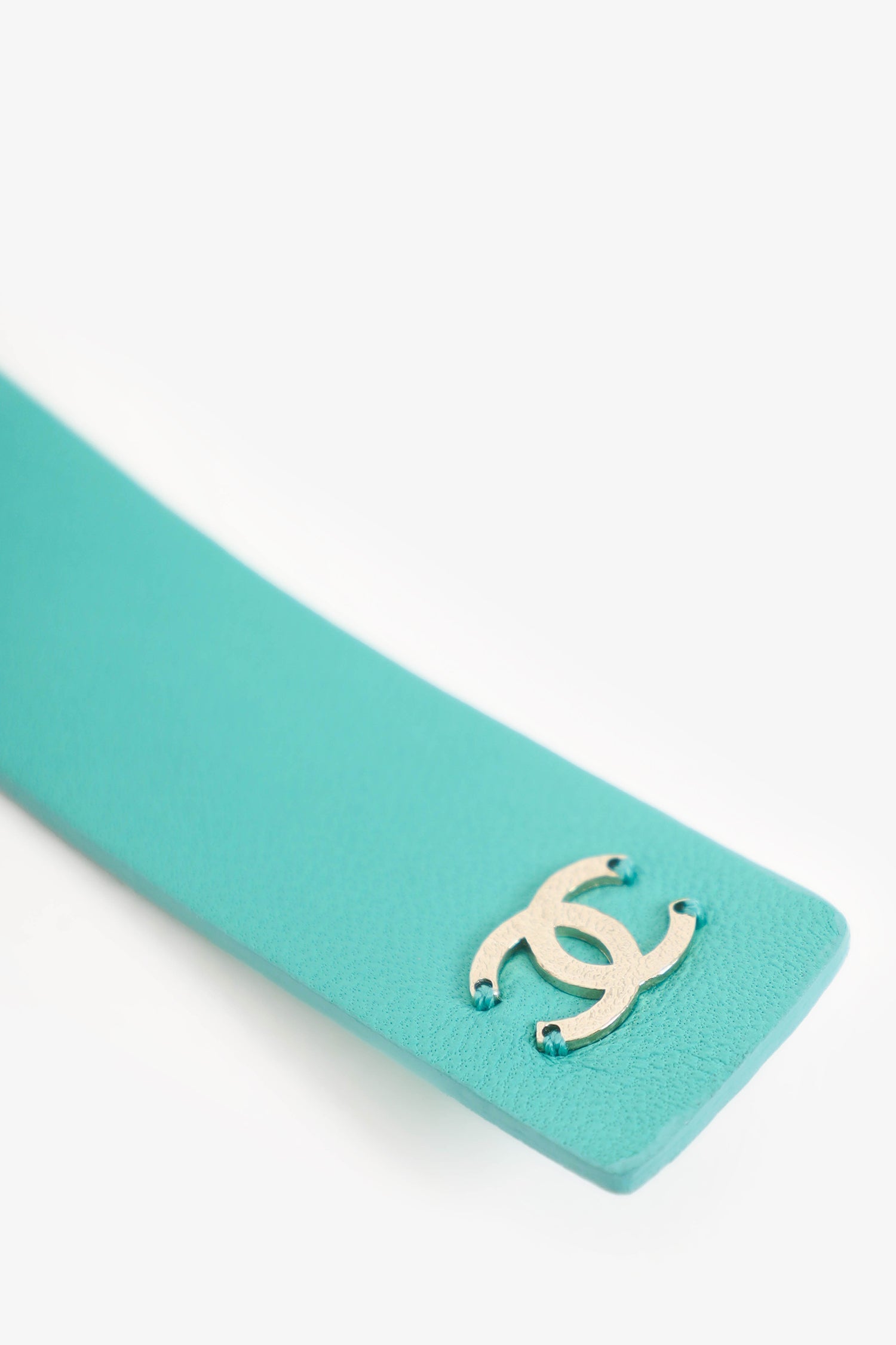 Chanel™ Blue Leather Bow Chain-Link Belt