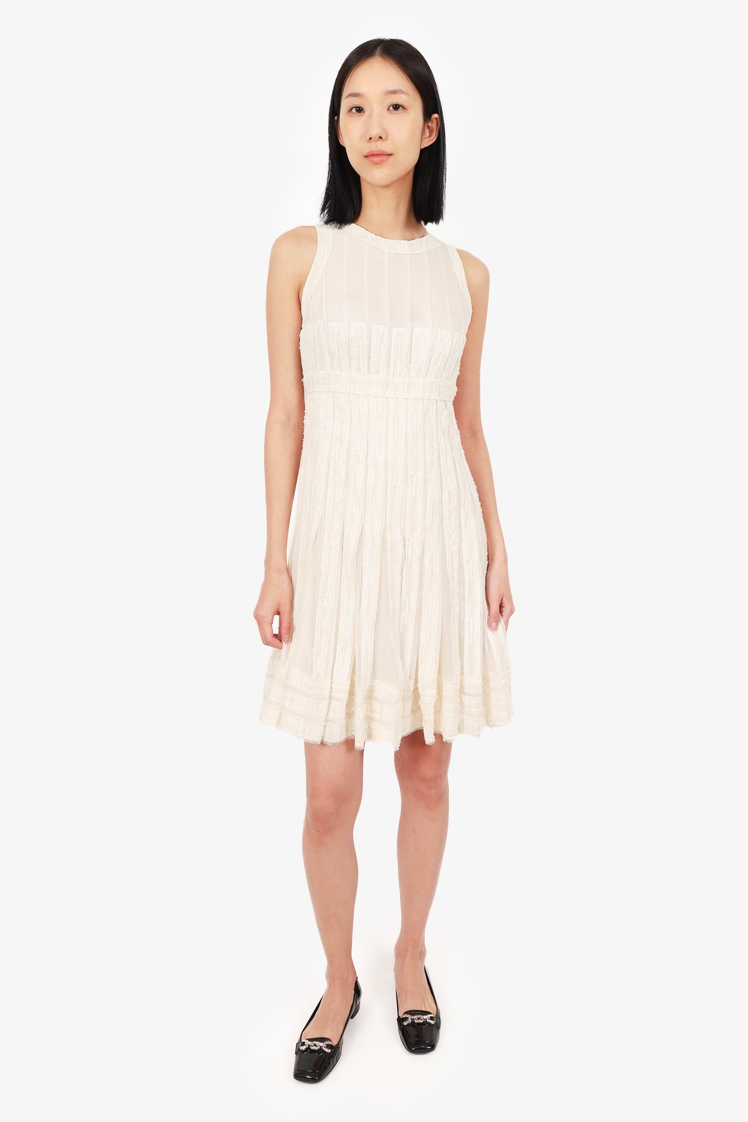 Chanel™ 2007 Cruise Silk Cream/White Sleeveless Pleated Dress Size 38