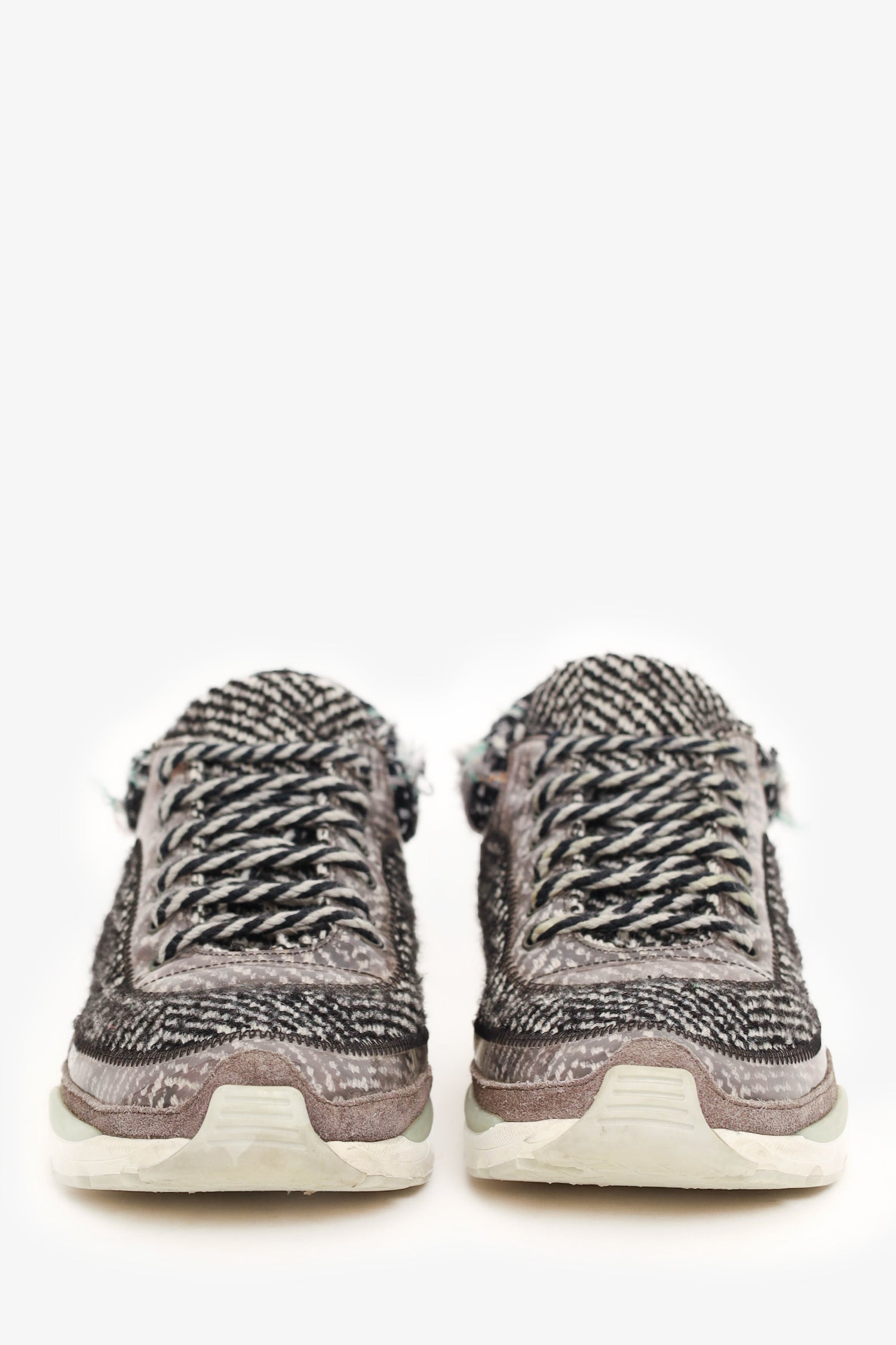 Chanel™ Black/White Tweed/Leather Sneakers Size 38.5