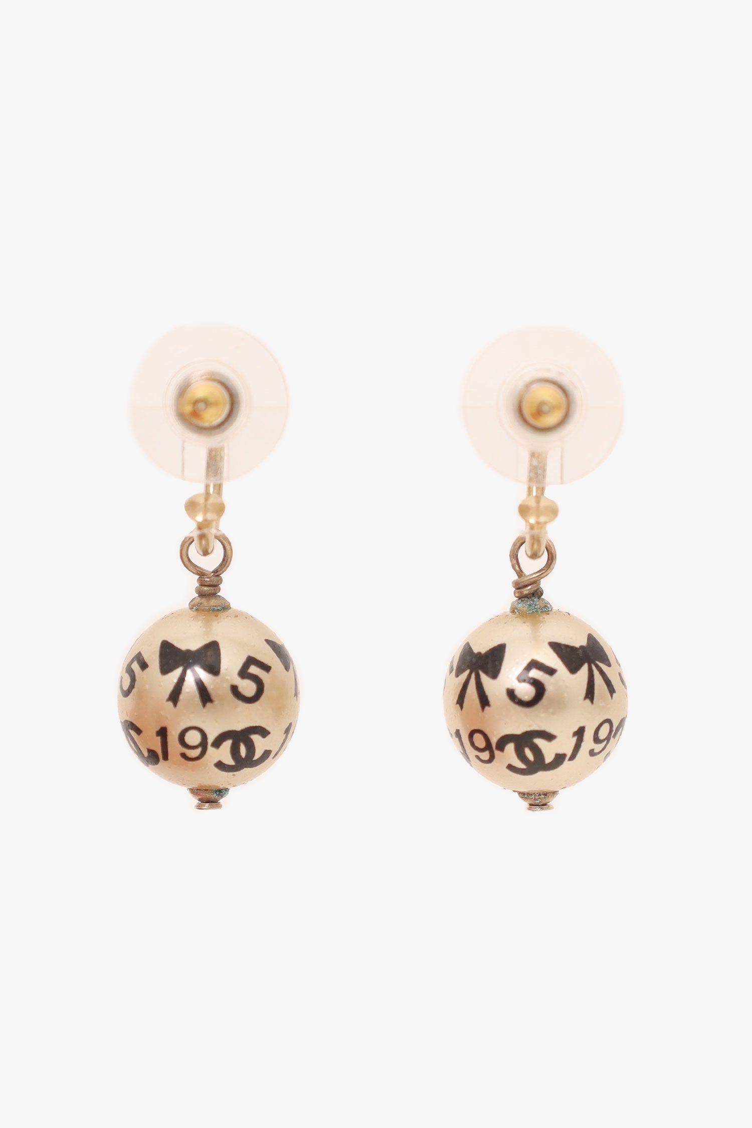 Chanel™ Pearl Ribbon Pearl 5 Earrings