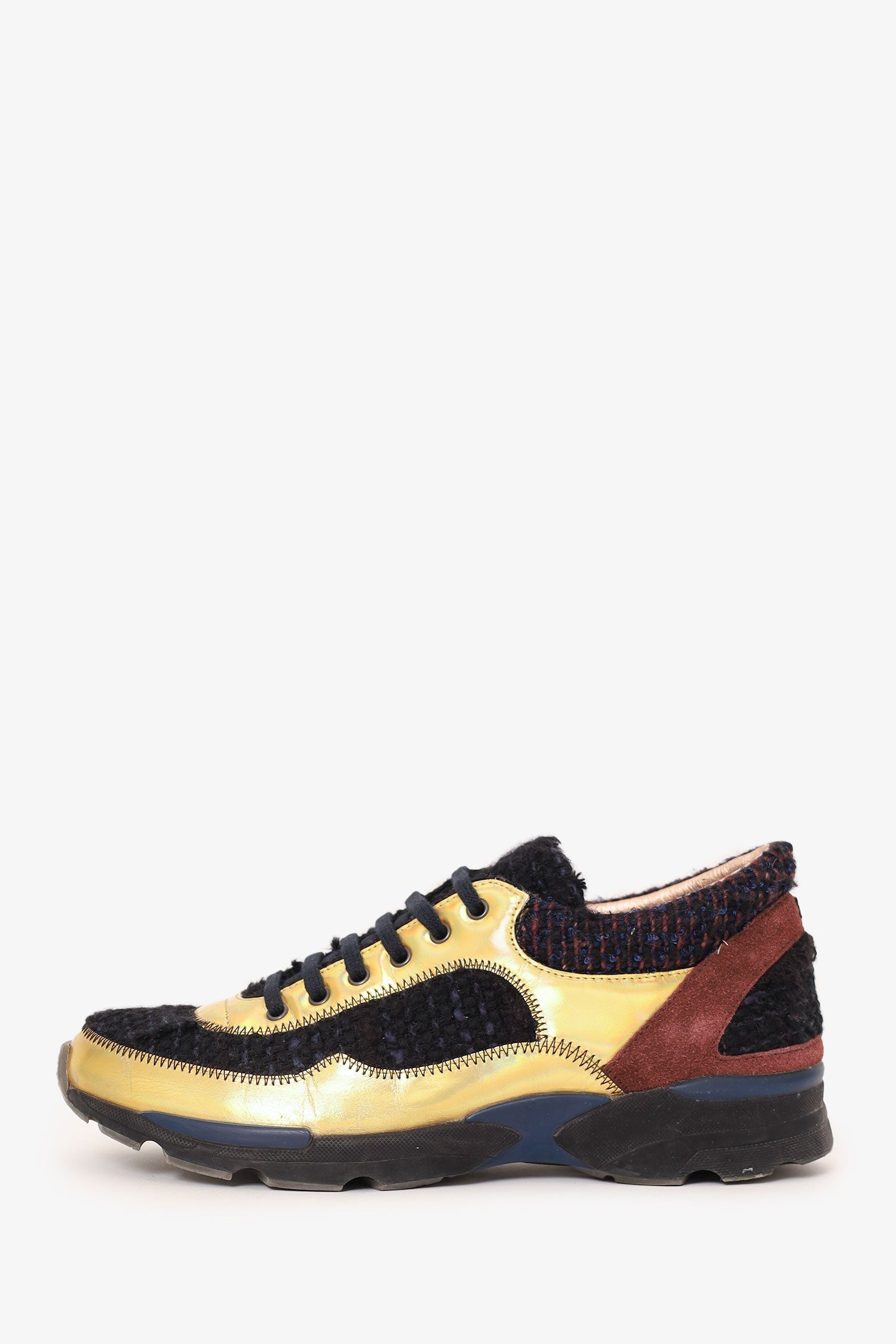 Chanel™ 2014 Black/Gold Fabric Speckled CC Sneakers Size 37