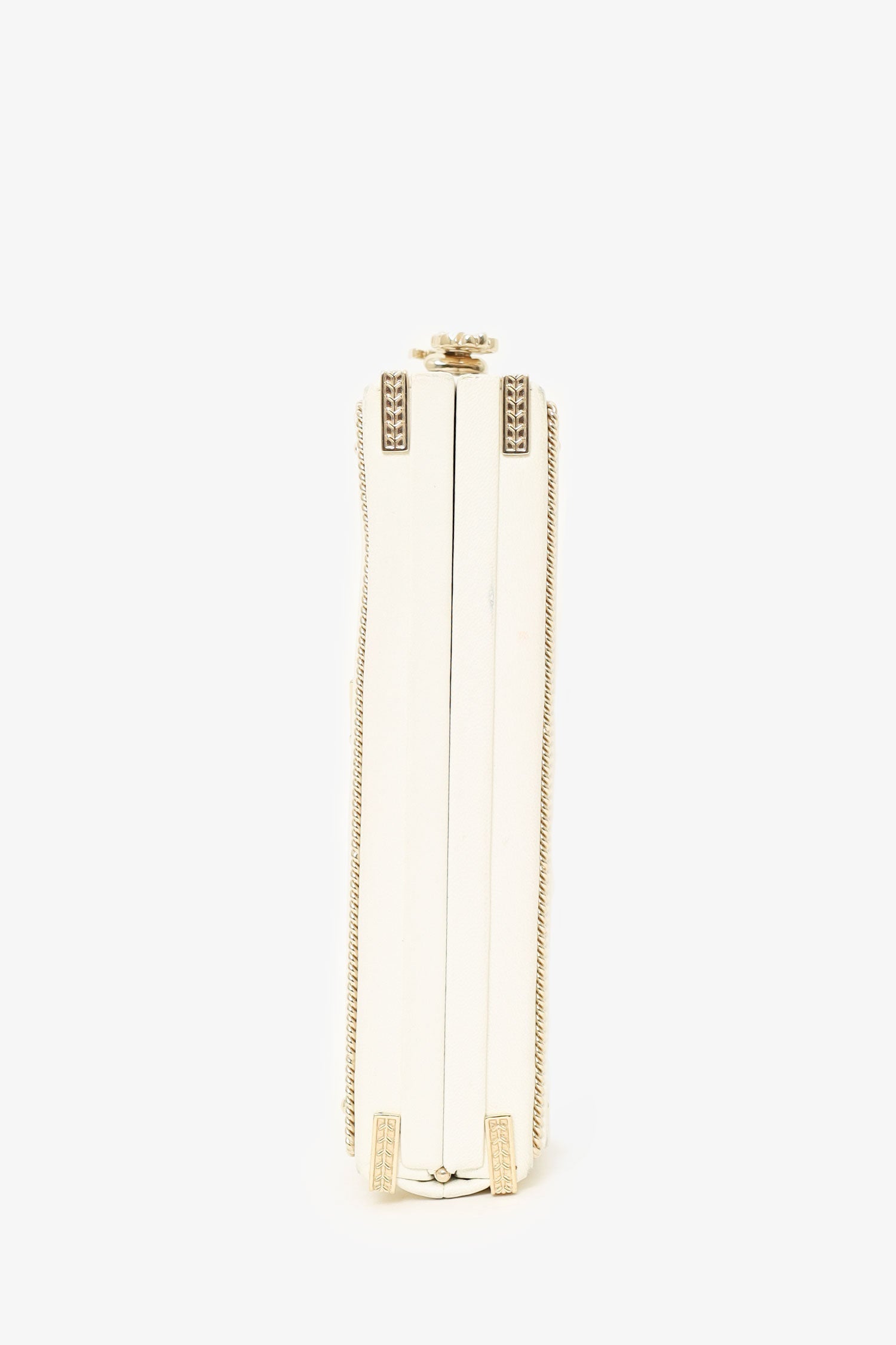 Chanel™ 2017-18 White Lambskin Paris-Cosmopolite Coco In Ritz Clutch with Chain