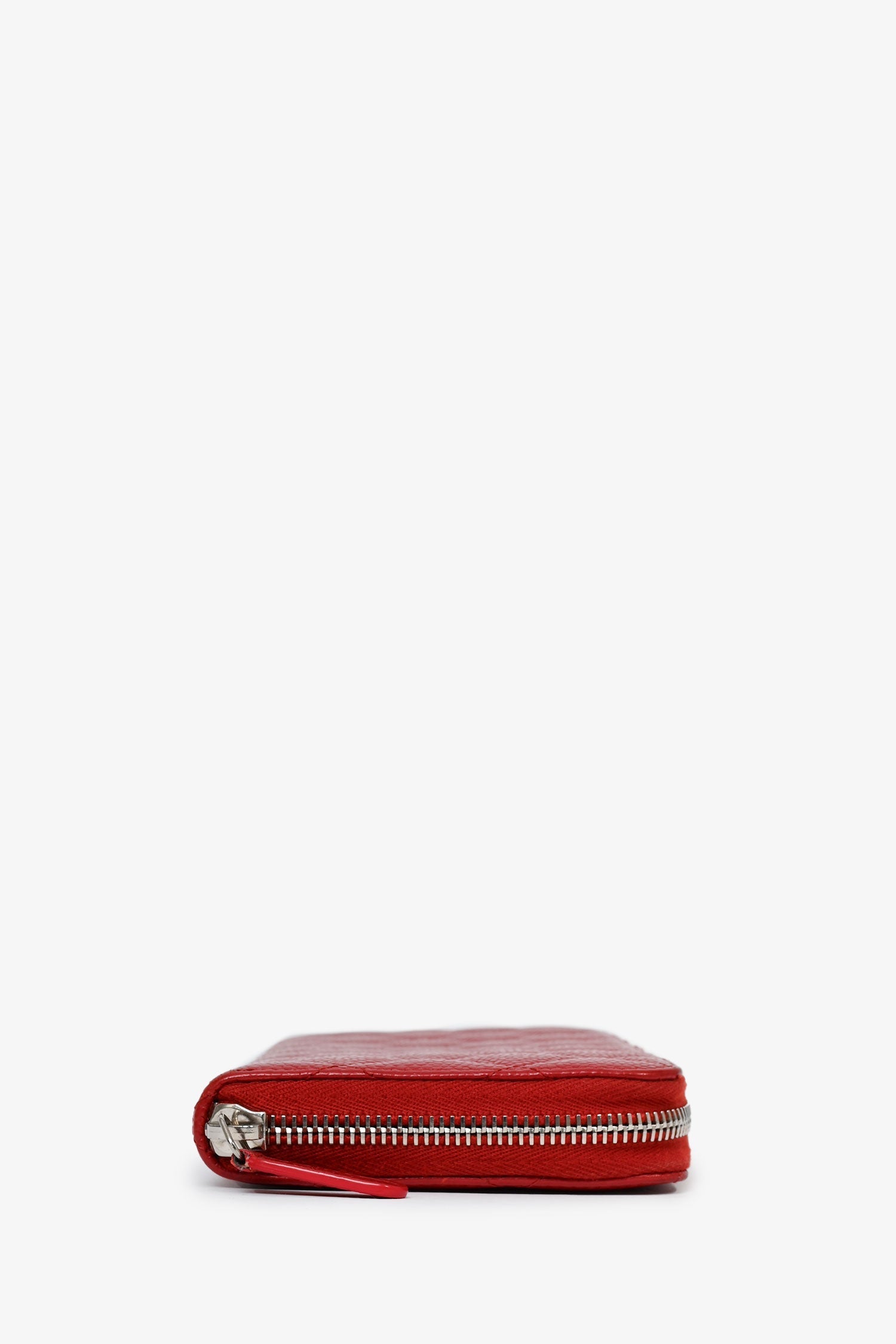 Chanel™ 2016 Red Caviar Long Zip Wallet