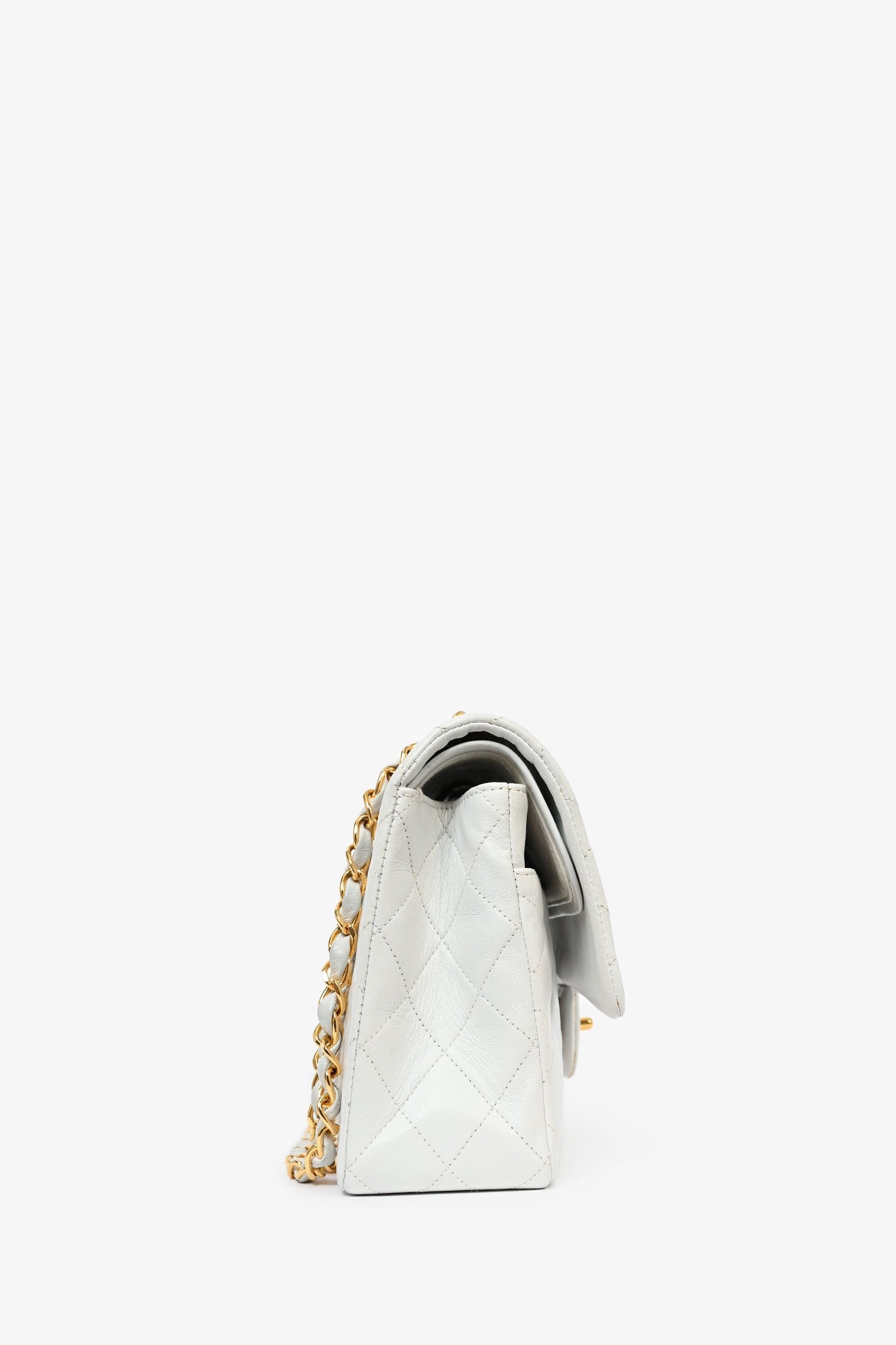 Chanel™ 1991-94 Vintage White Quilted Leather Medium Double Flap (Refurbished)