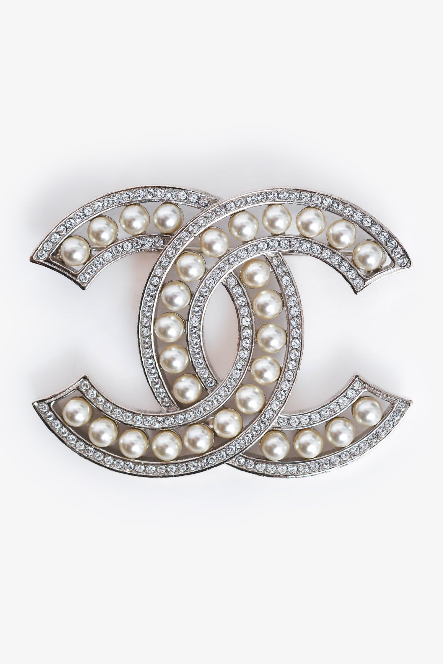 Chanel™ 2018 Crystal Embellished Faux Pearl CC Brooch