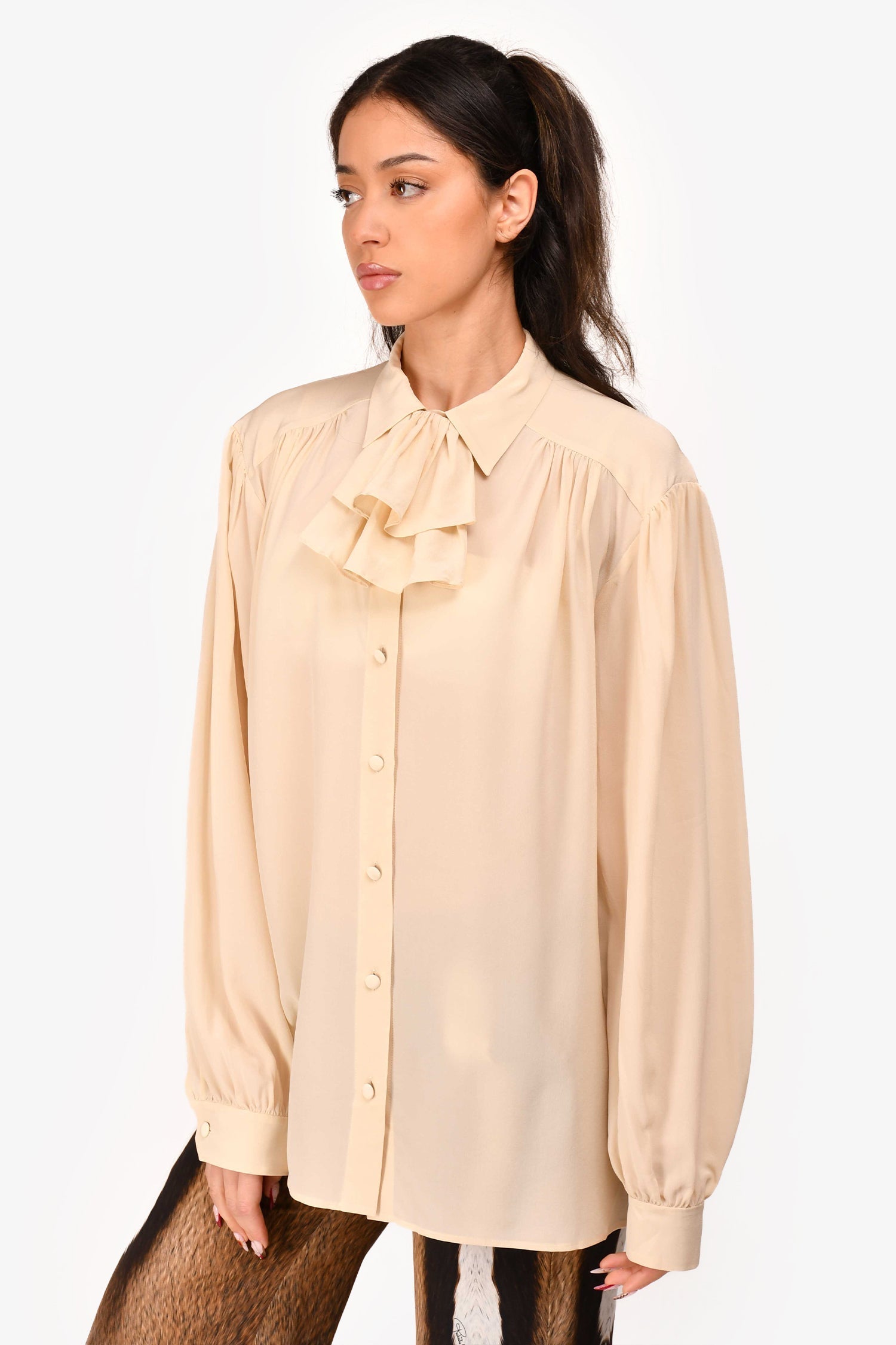 Gucci 2020 Beige Silk Ribbon Detail Button Up Blouse Size 44