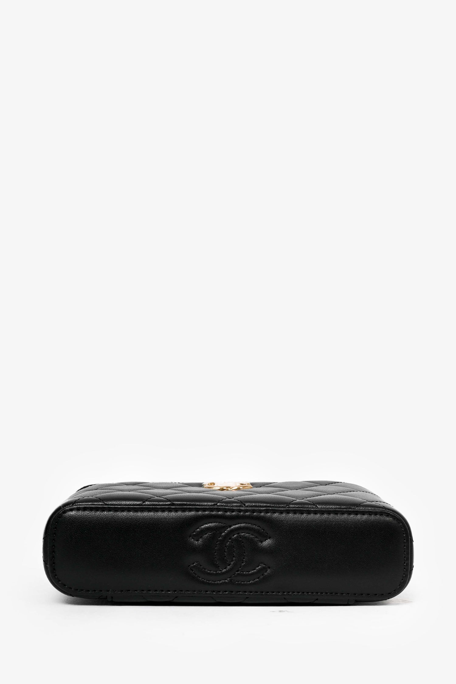 Chanel™ 2023 Black Lambskin Pearl CC Vanity Top Handle