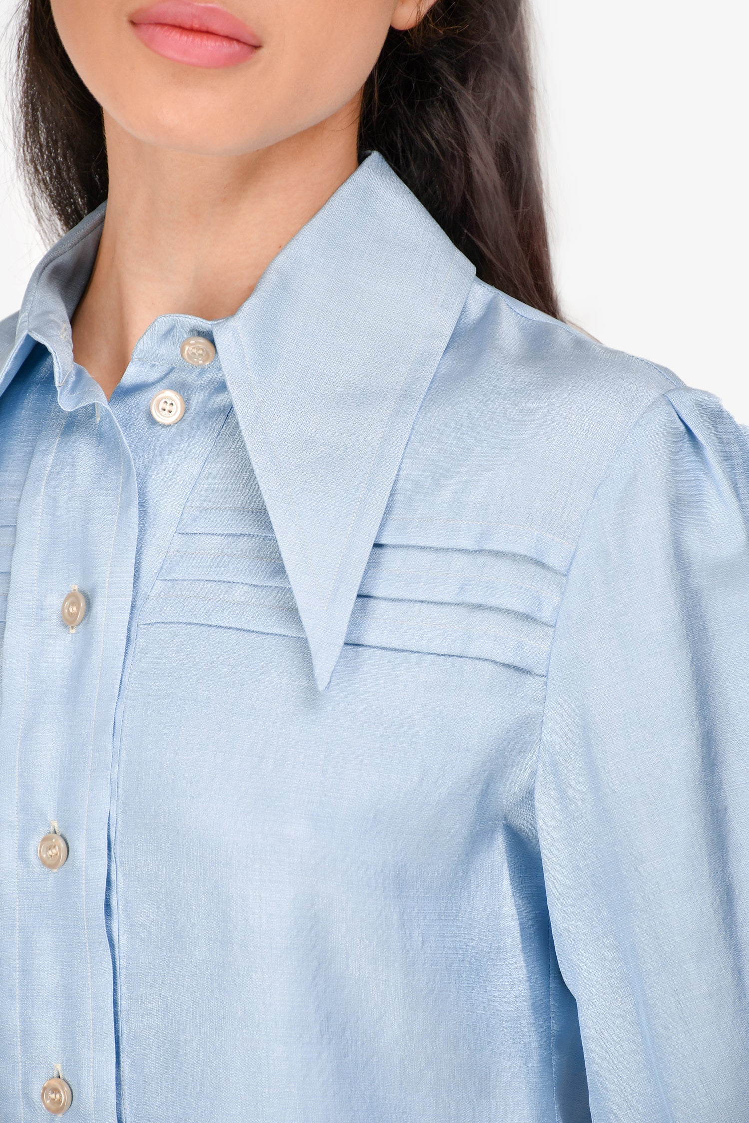 Gucci 2018 Light Blue Silk Pleated Detail Button-Up Shirt Size 38