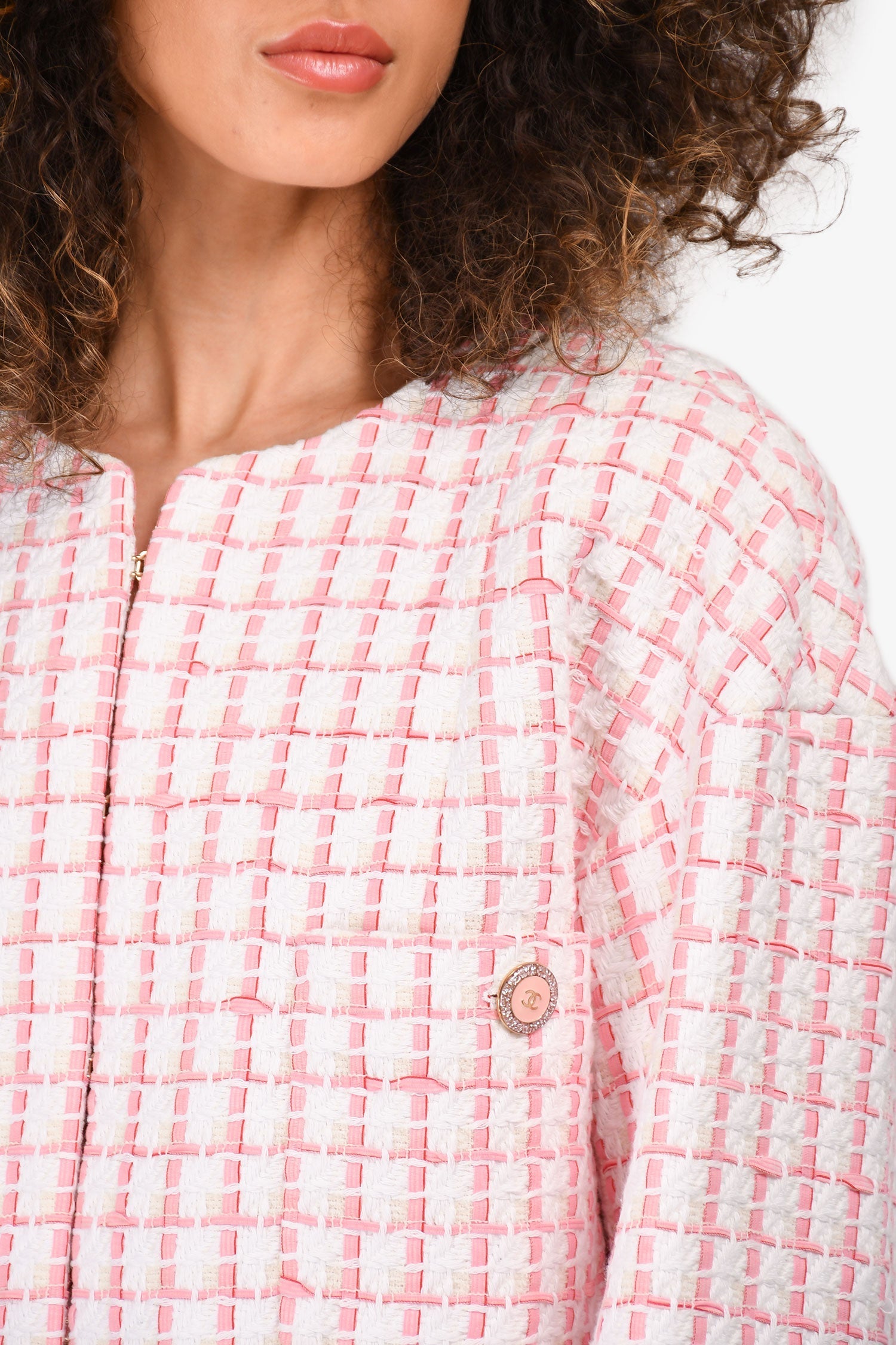 Chanel™ Short Sleeve 2022 Pink/White Tweed Long CC Blazer Size 36