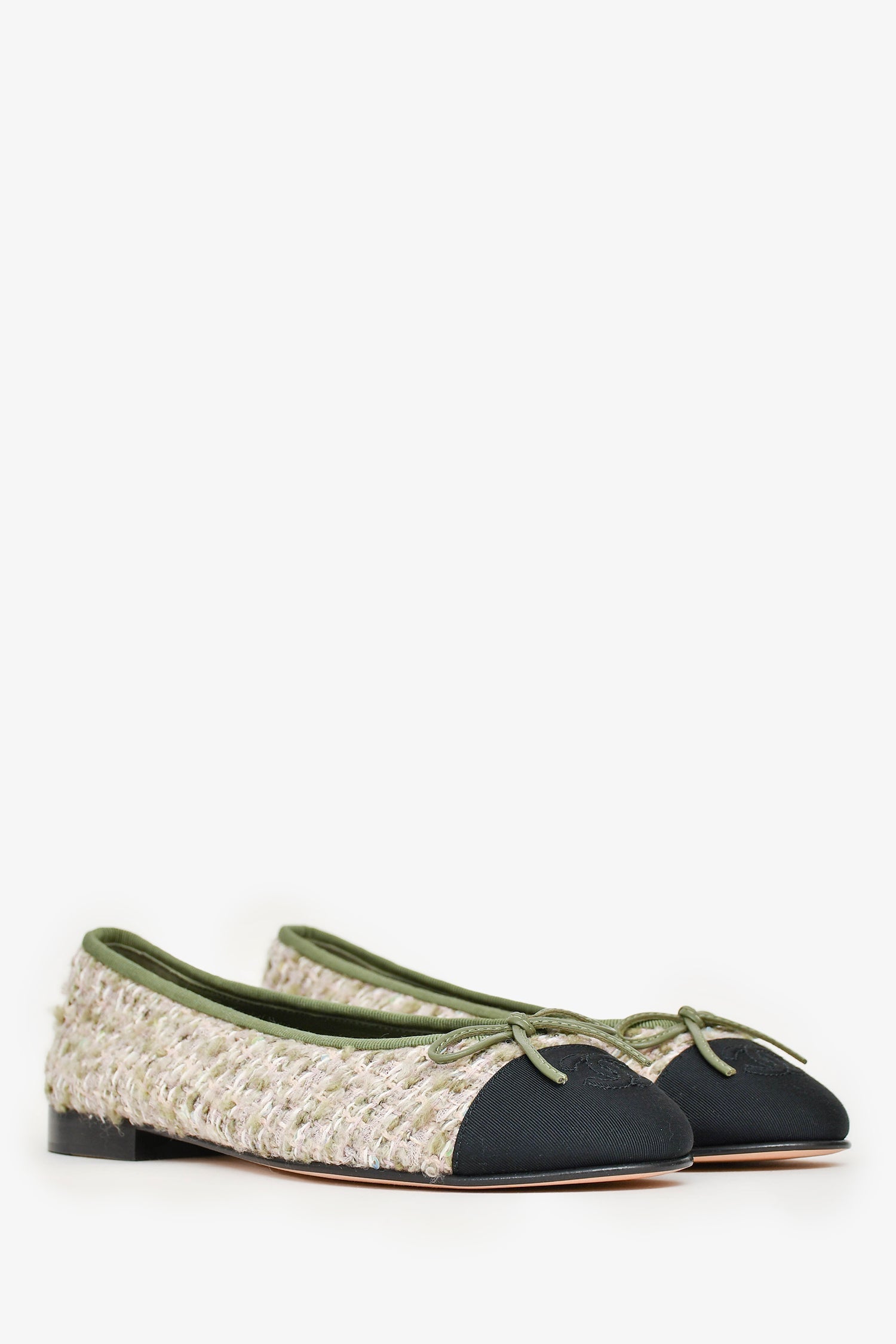 Chanel™ Green Tweed CC Ballet Flats Size 37C