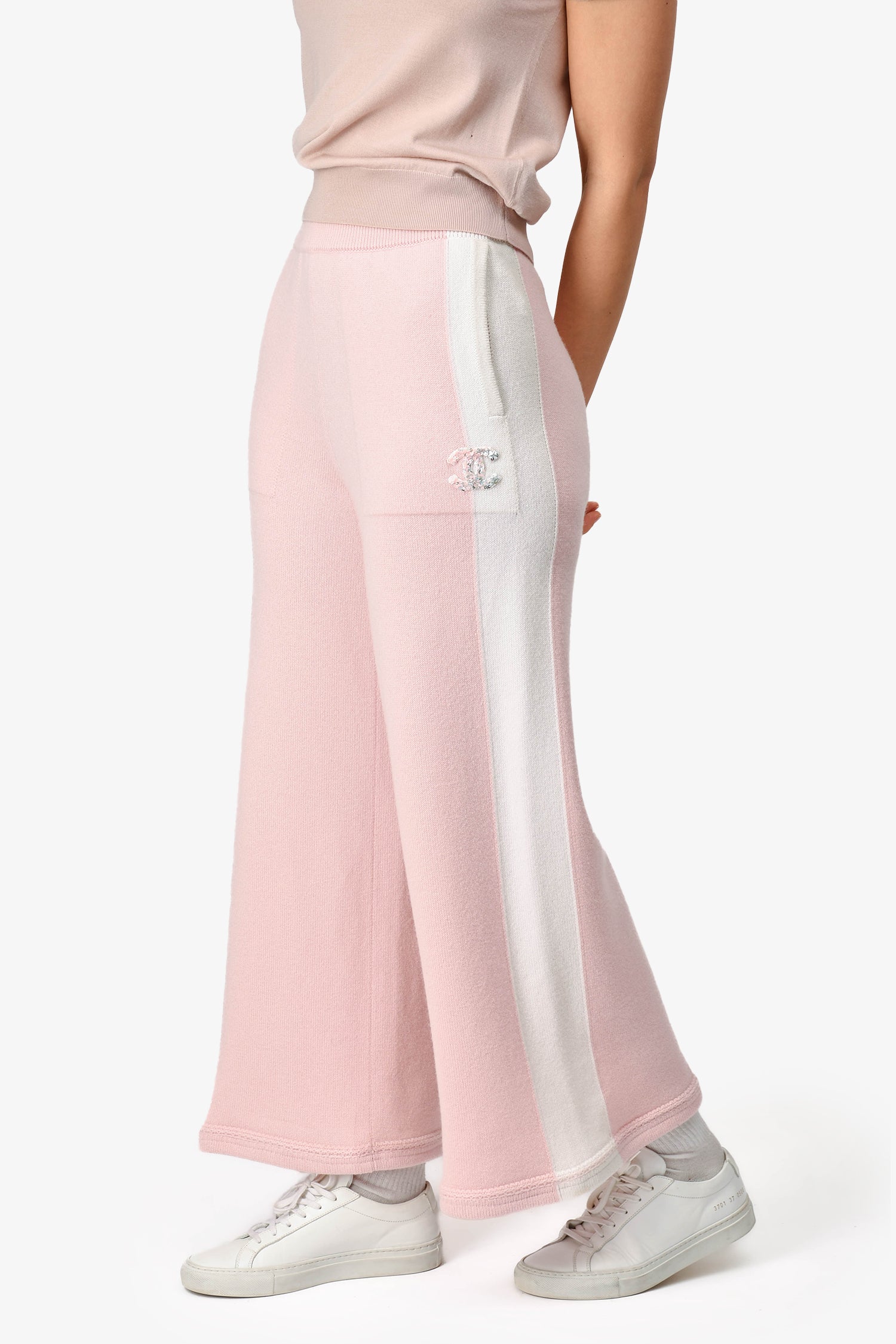 Chanel™ Cruise 2024 Pink/White Cashmere Sequin CC Wide Leg Pants Size 34