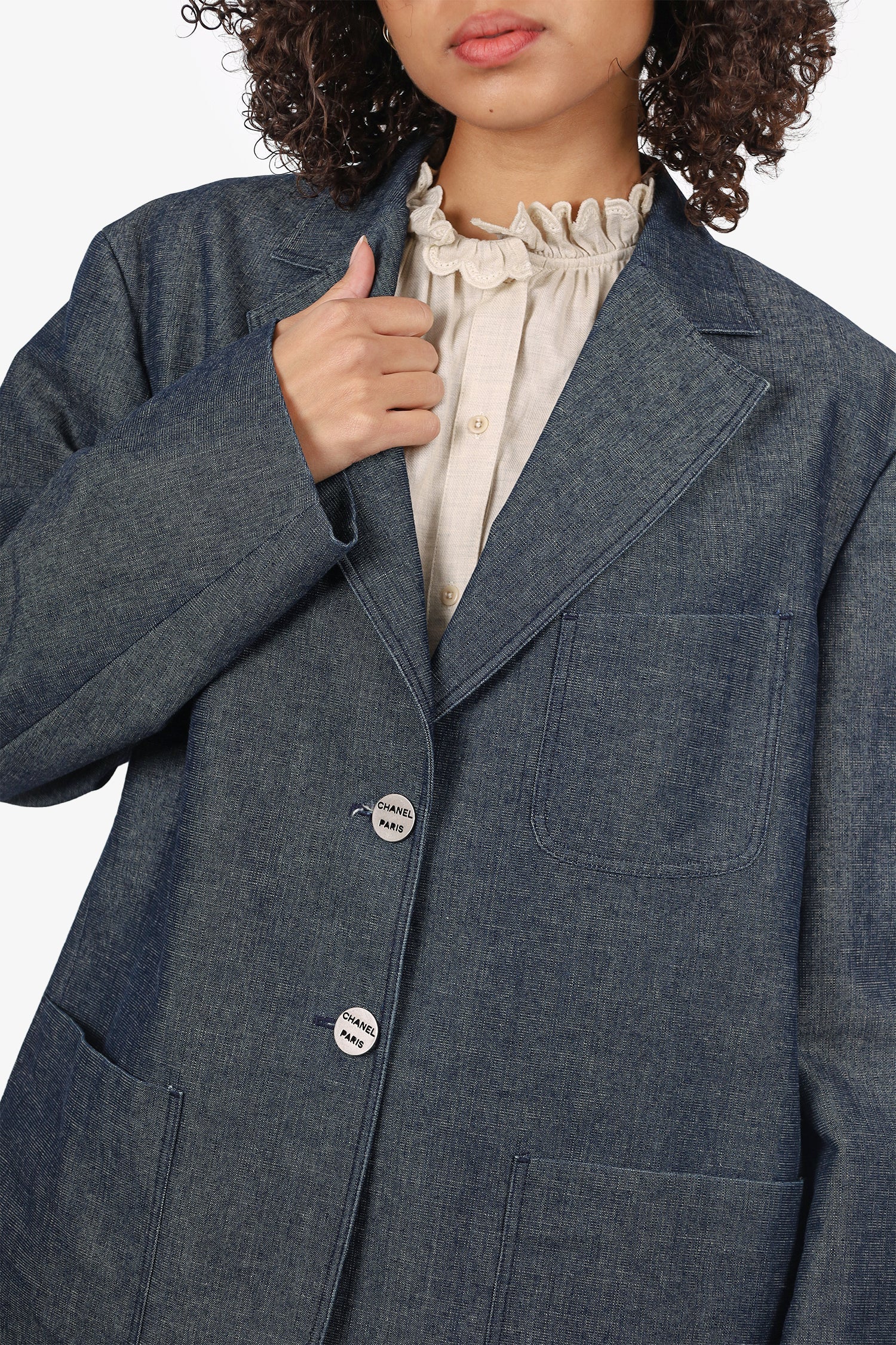 Chanel™ 00C Dark Blue Denim CC Button Blazer Size 48