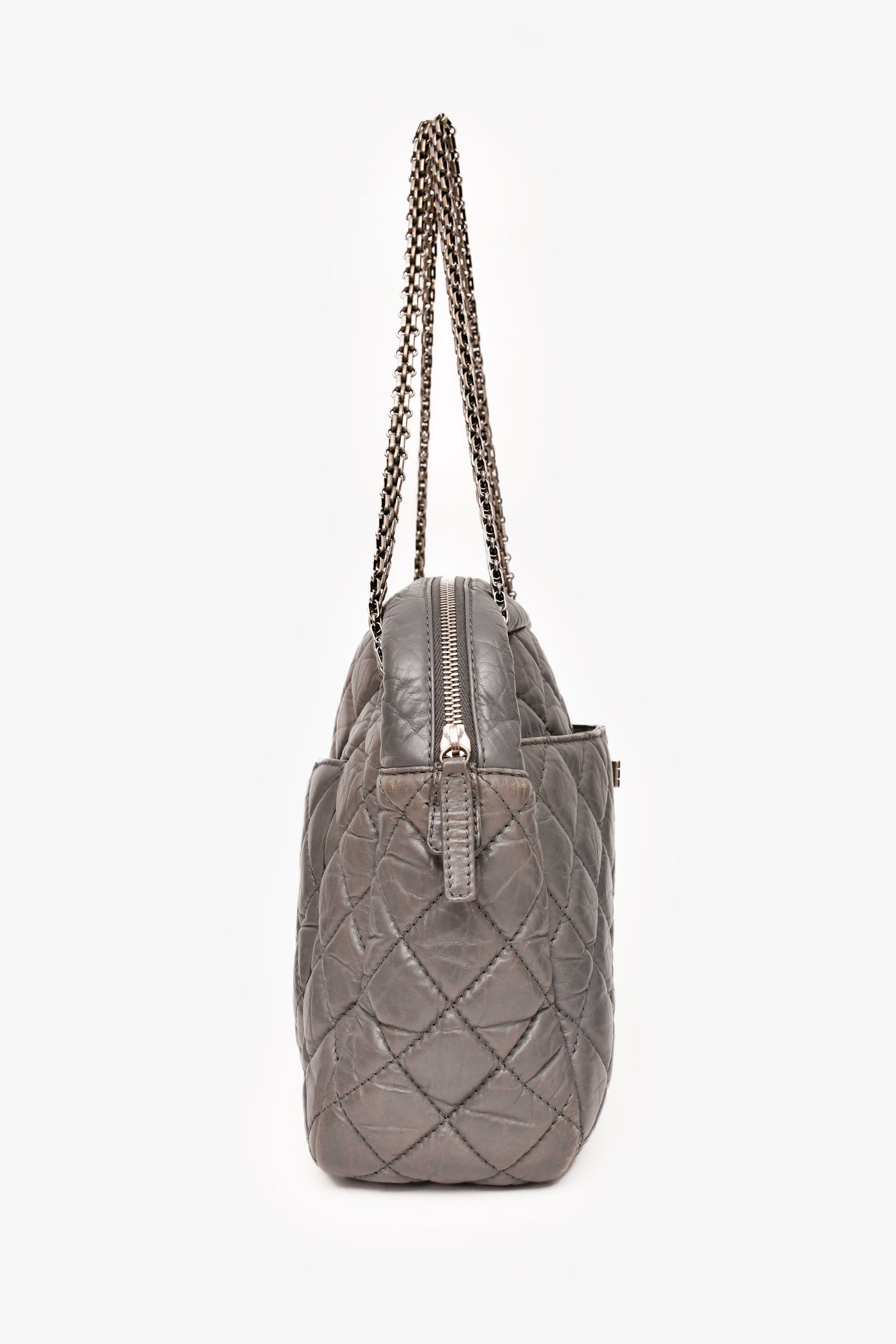 Chanel™ 2008-2009 Grey Crackled Leather Quilted Reissue Camera Bag (As Is)