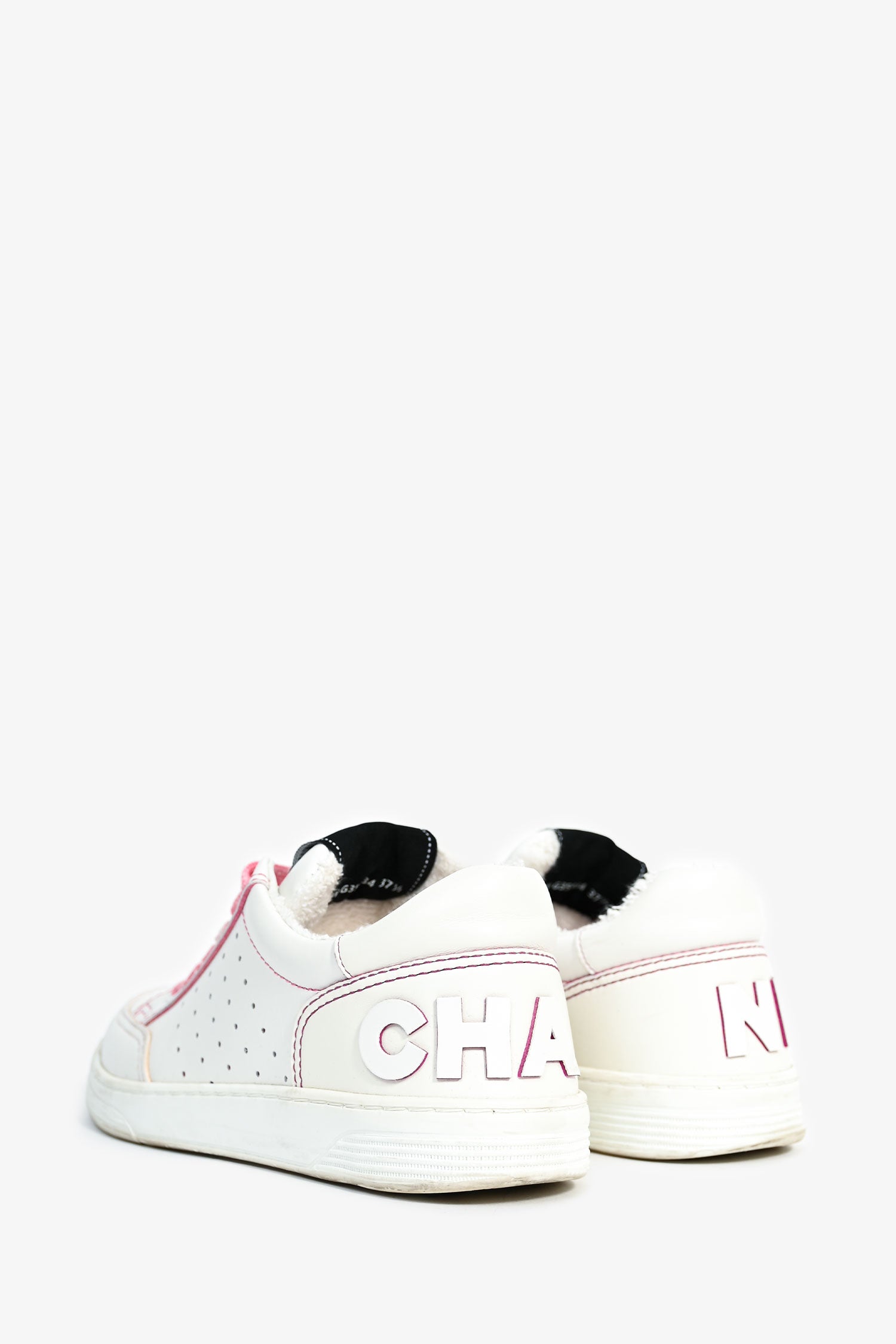 Chanel™ White Leather Pink Contrast