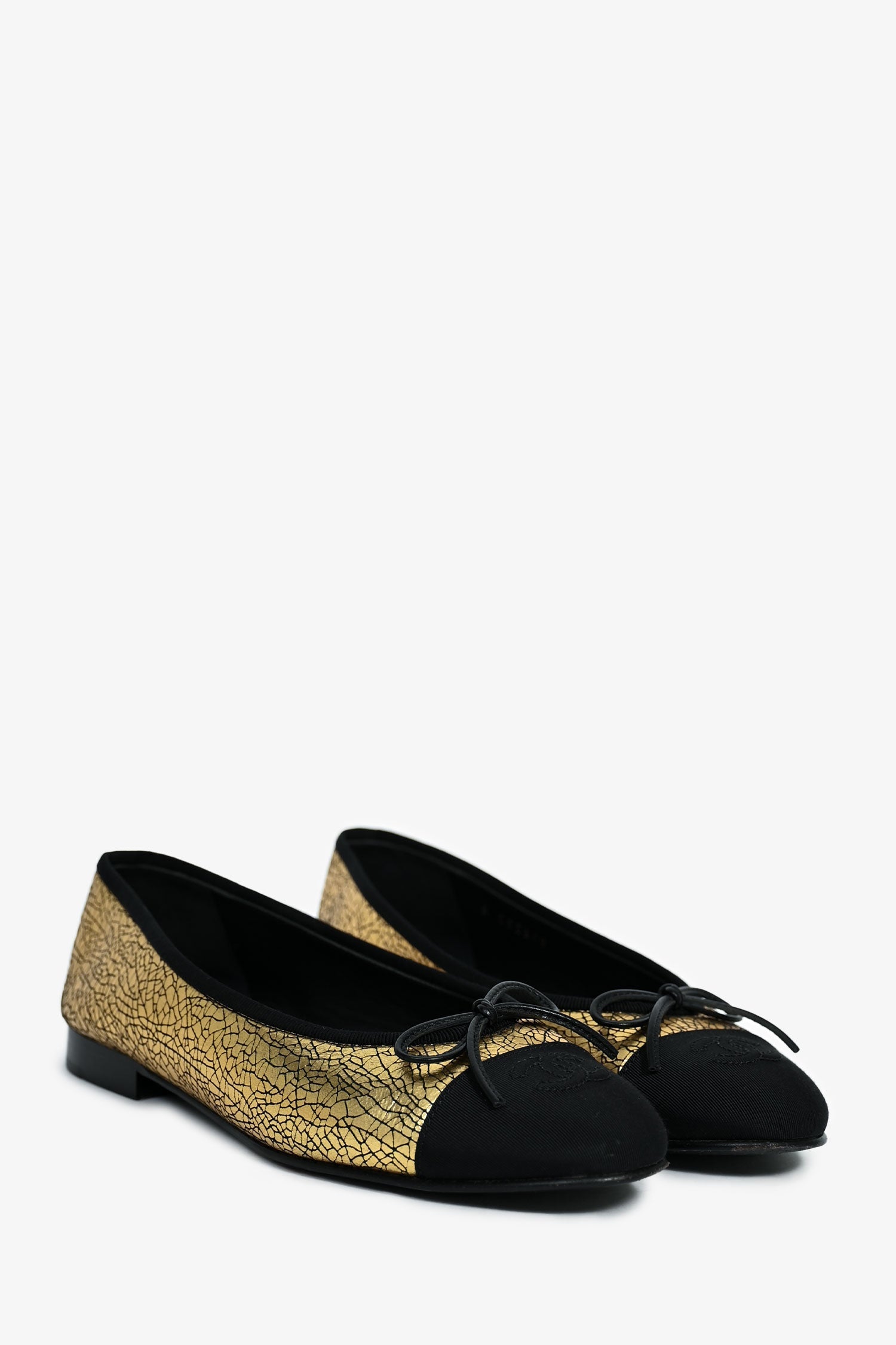 Chanel™ Gold/Black Leather CC Cap Toe Ballet Flats Size 37.5