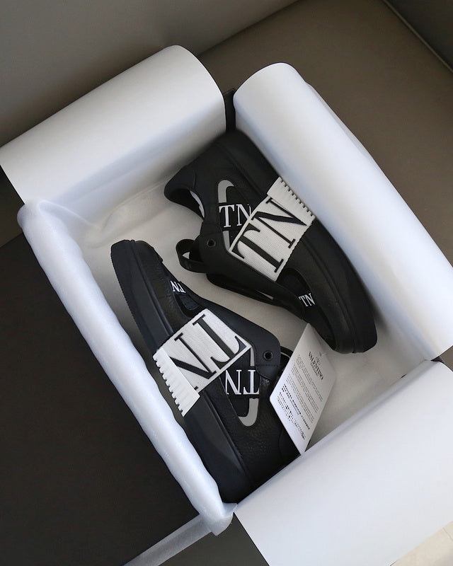 VV - VEL Shoes - 230