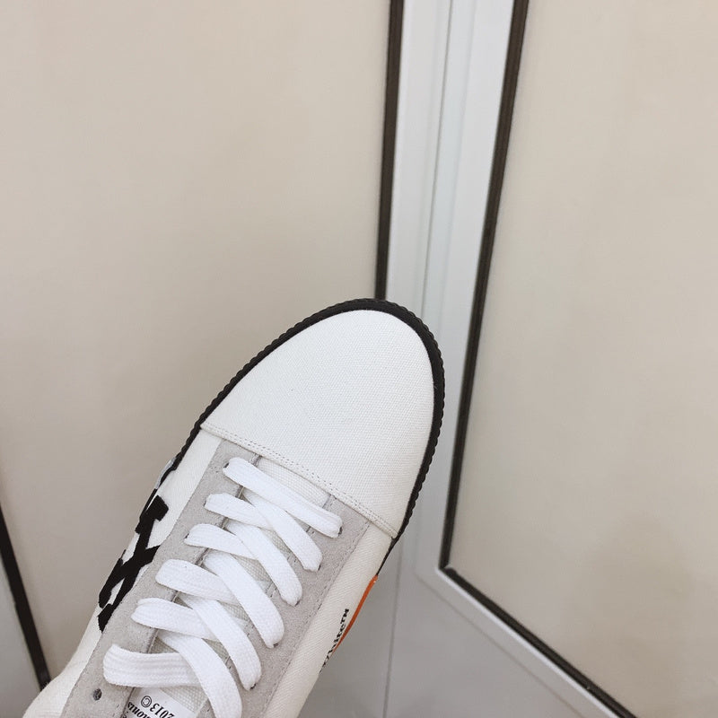 VV - YZ Shoes - 182