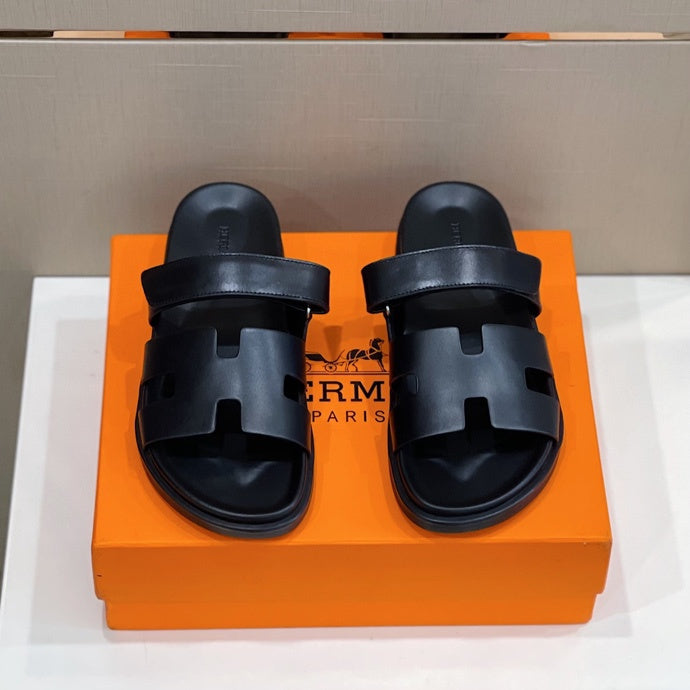 VV - HMS Shoes - 204