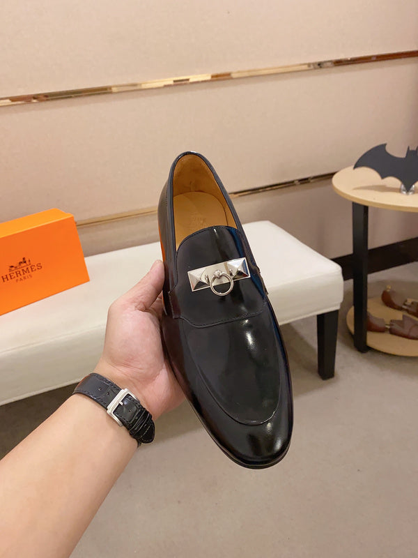 VV - HMS Shoes - 240