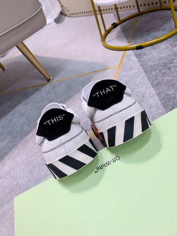 VV - YZ Shoes - 173