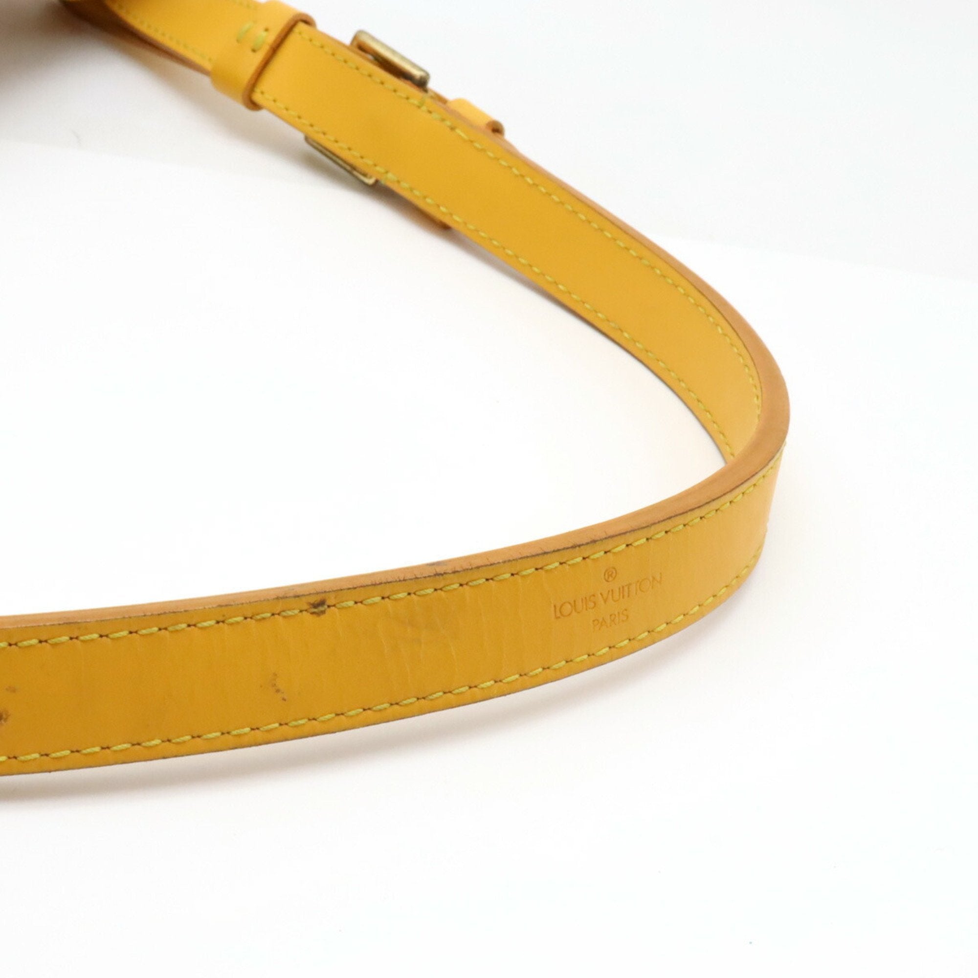 Louis Vuitton Petit Noé Leather Shoulder Bag ()