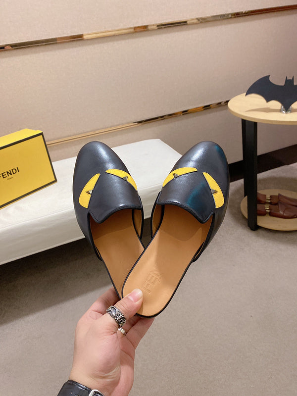 VV - MAME Shoes - 209