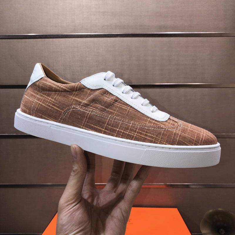 VV - HMS Shoes - 114