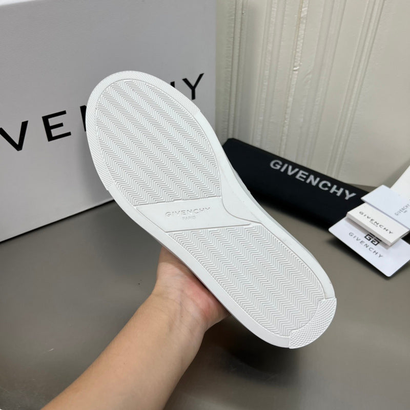 VV - VAR Shoes - 410