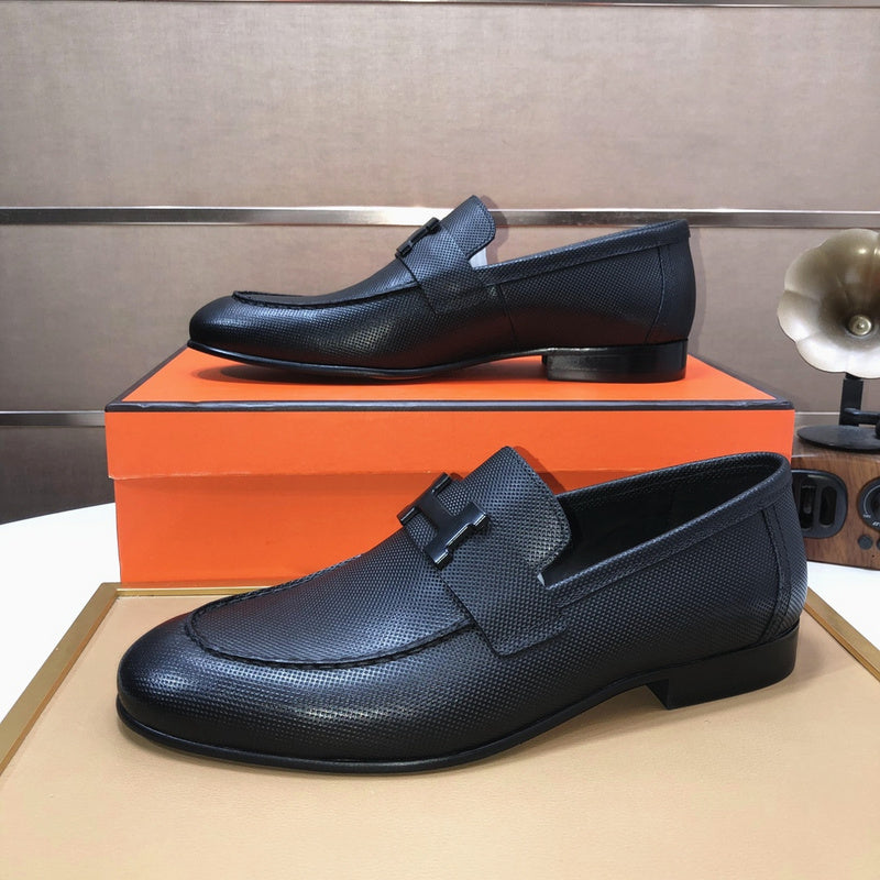 VV - HMS Shoes - 098