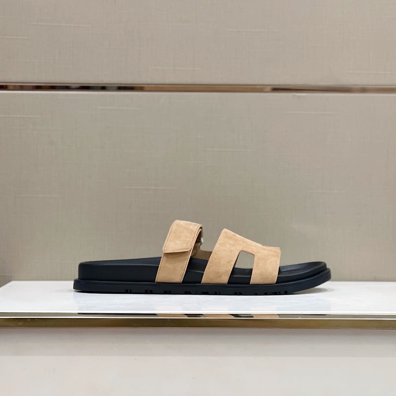 VV - HMS Shoes - 205