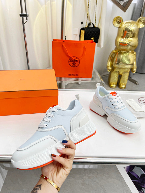 VV - HMS Shoes - 194