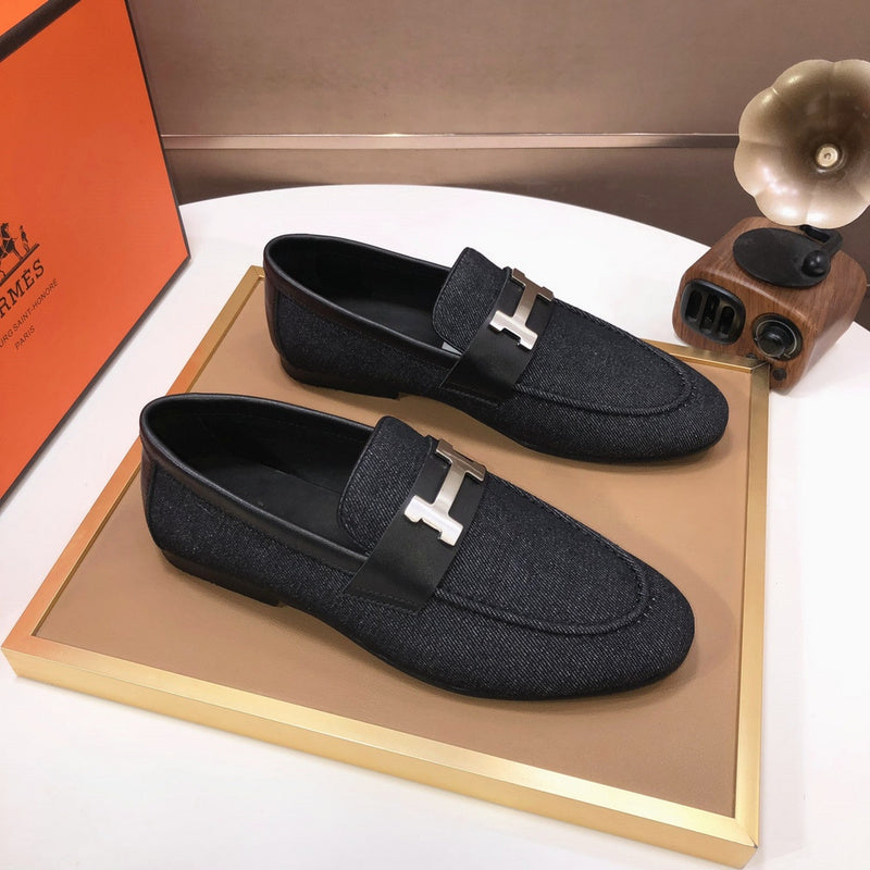 VV - HMS Shoes - 051