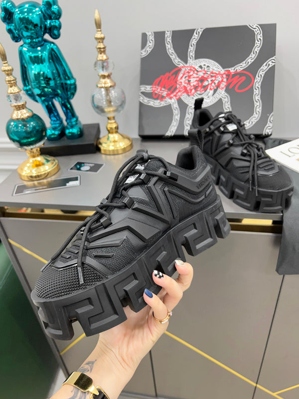 VV - VAR Shoes - 563