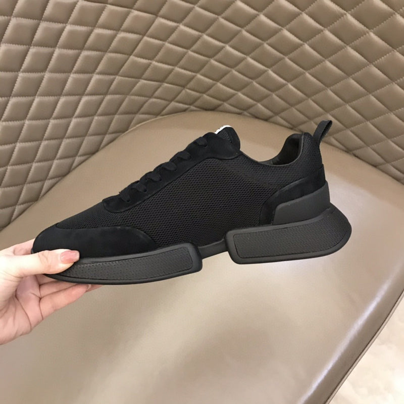 VV - HMS Shoes - 011