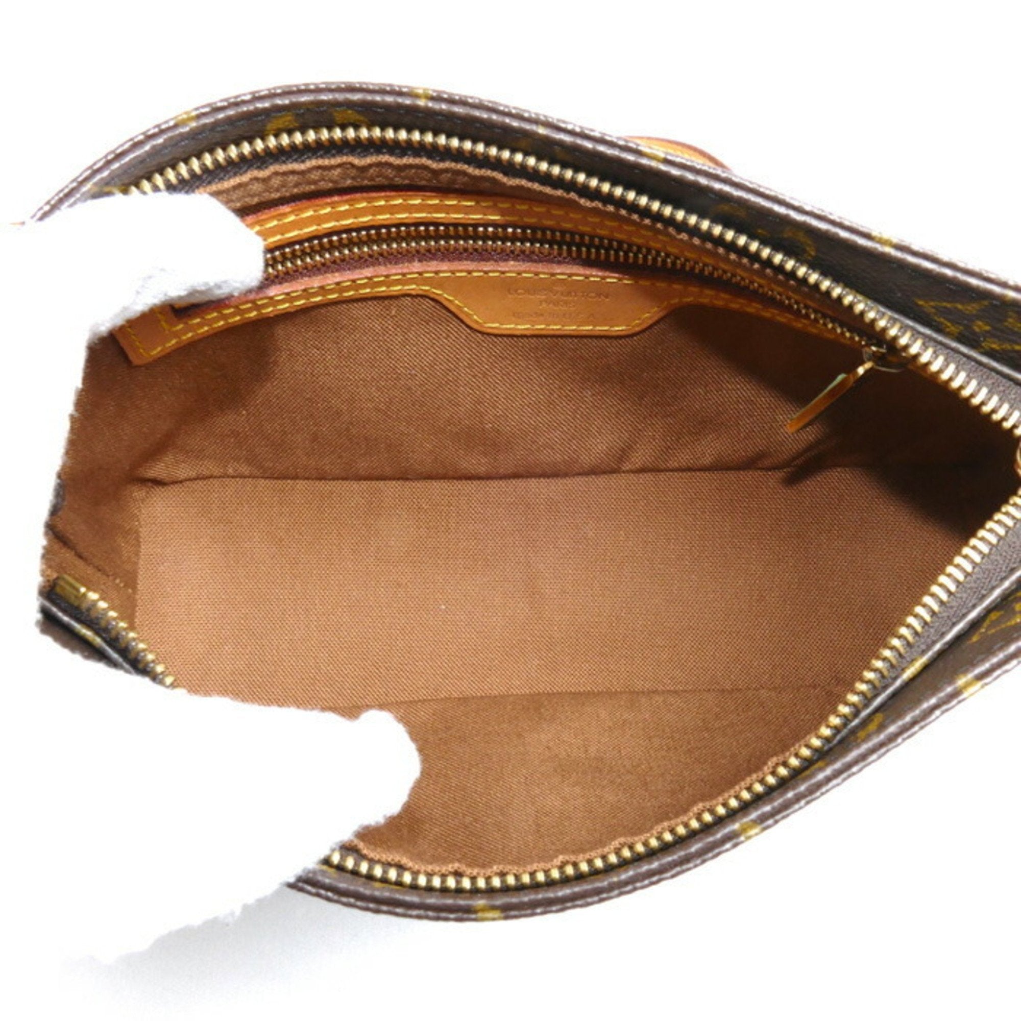 Louis Vuitton Trotteur Canvas Shoulder Bag ()