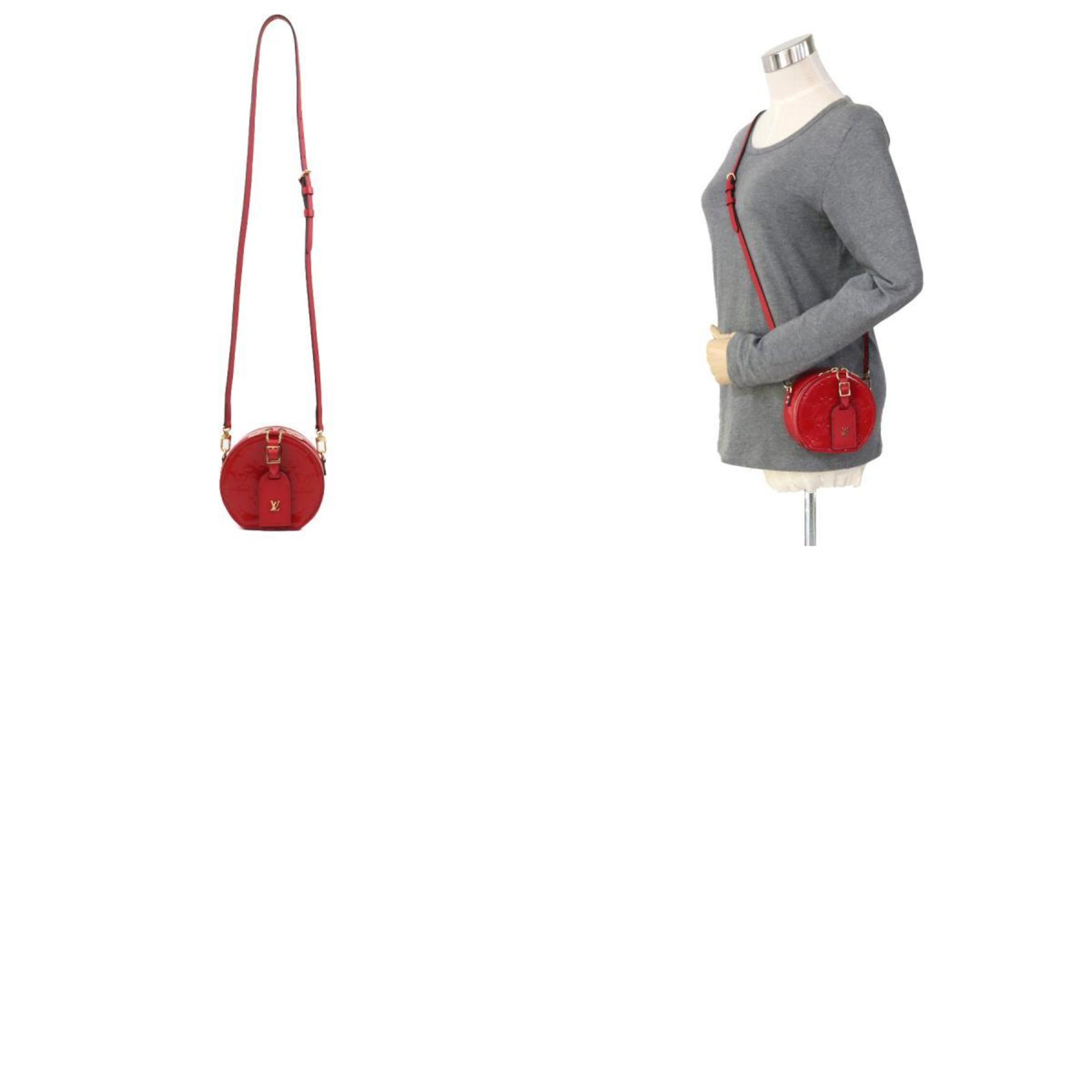 Louis Vuitton Boîte Chapeau Patent Leather Shoulder Bag ()