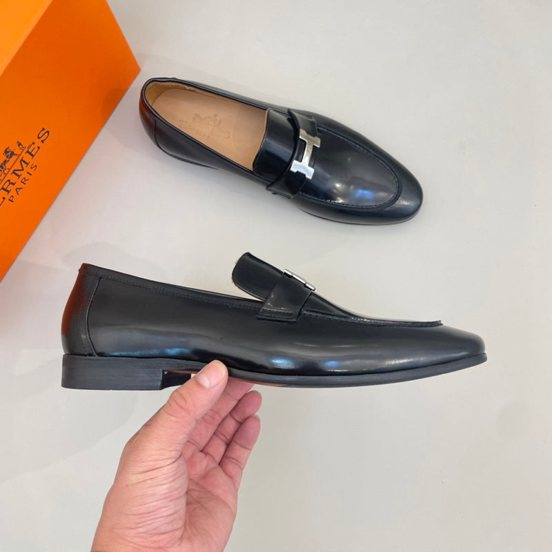 VV - HMS Shoes - 146