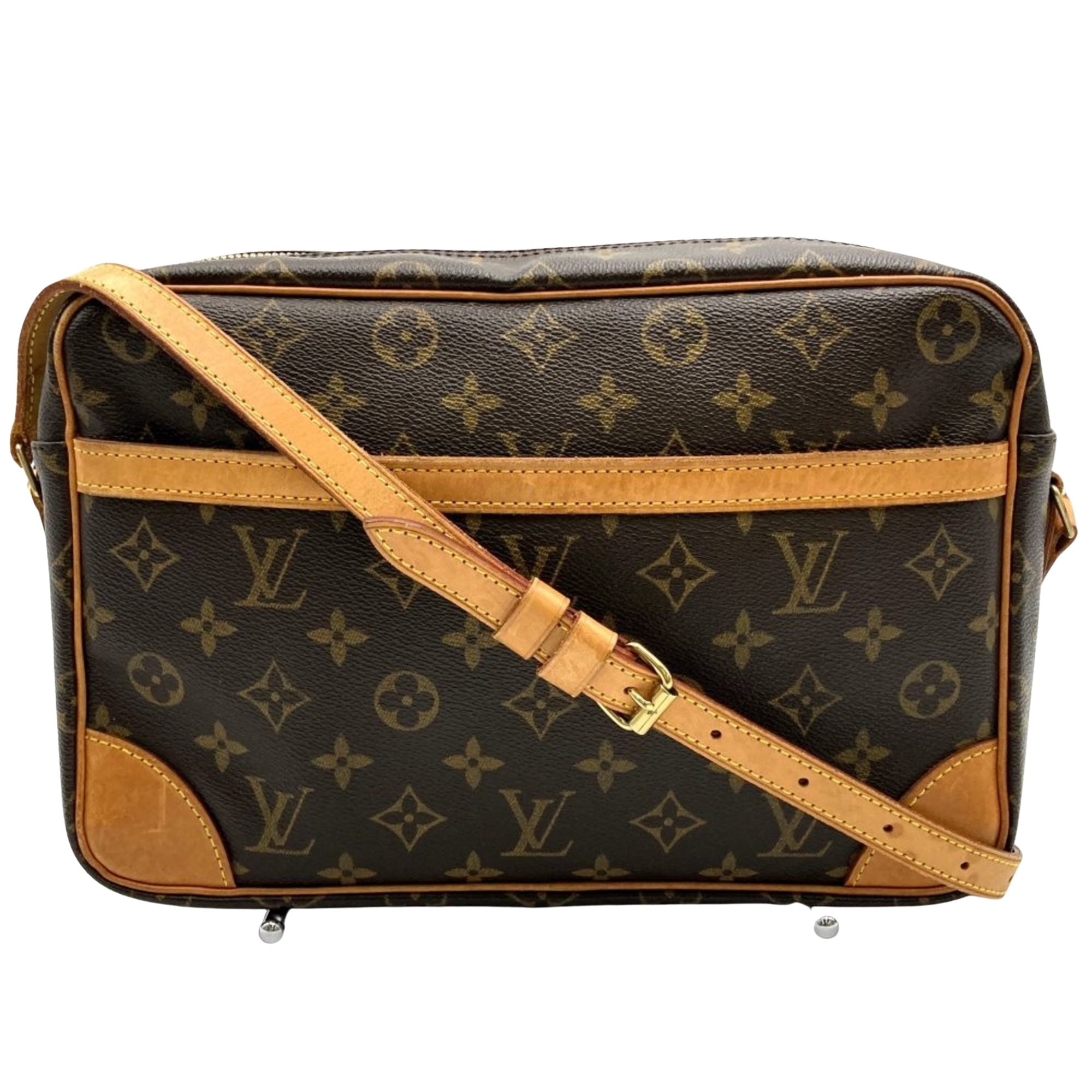 Louis Vuitton Trocadéro Canvas Shoulder Bag ()