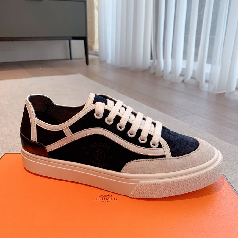 VV - HMS Shoes - 120