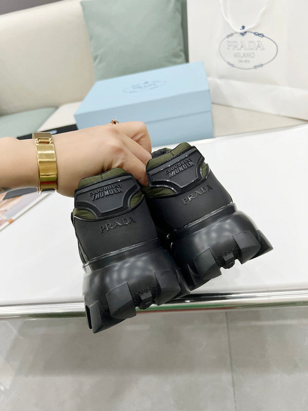 VV - PD Shoes - 560